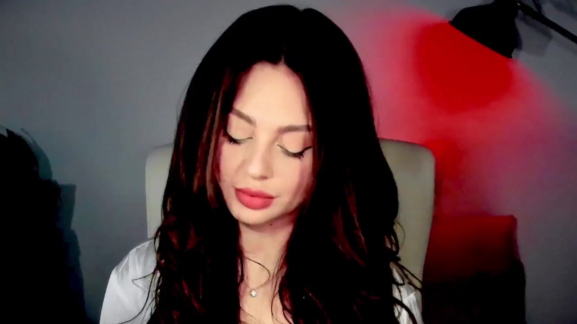 Gallery image thumbnail from Str8toheaven's myfreecams stream on, 04/18/2025, 13:42 image 5 of 20