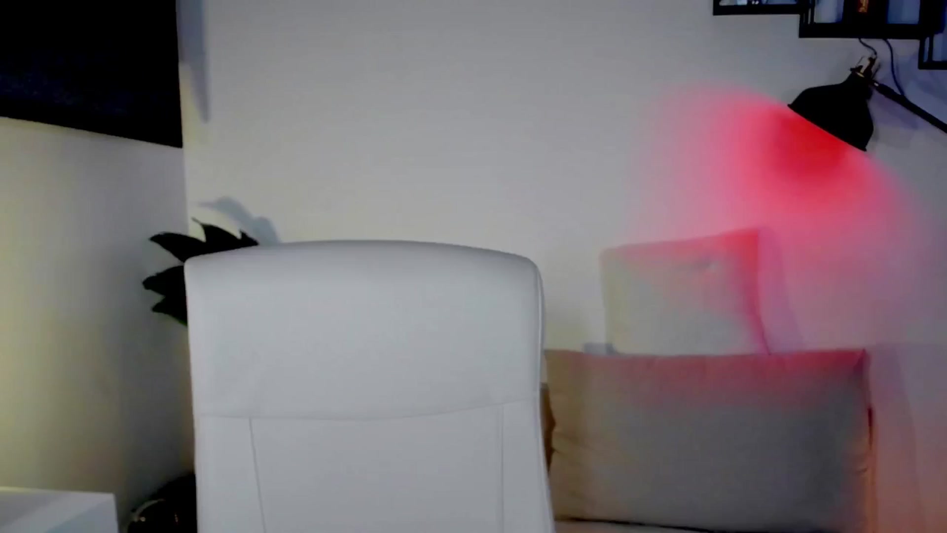 Gallery image thumbnail from Str8toheaven's myfreecams stream on, 05/16/2025, 18:40 image 3 of 20