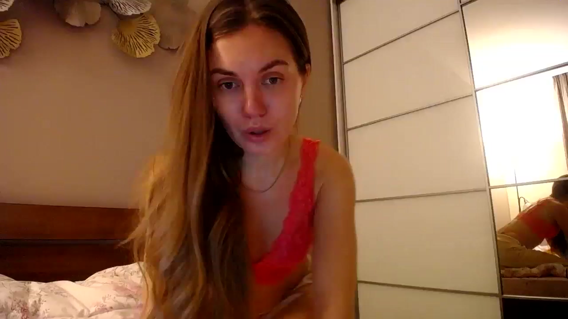 Gallery image thumbnail from StrangerG's myfreecams stream on, 01/12/2024, 21:41 image 5 of 20