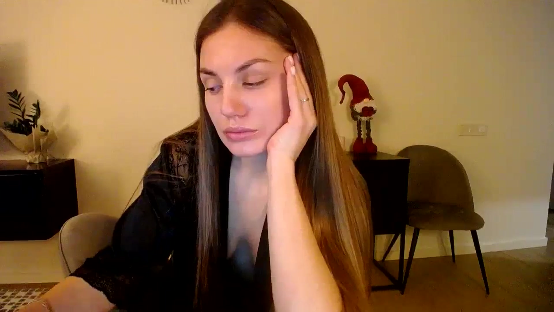 Gallery image thumbnail from StrangerG's myfreecams stream on, 01/25/2024, 16:33 image 17 of 20