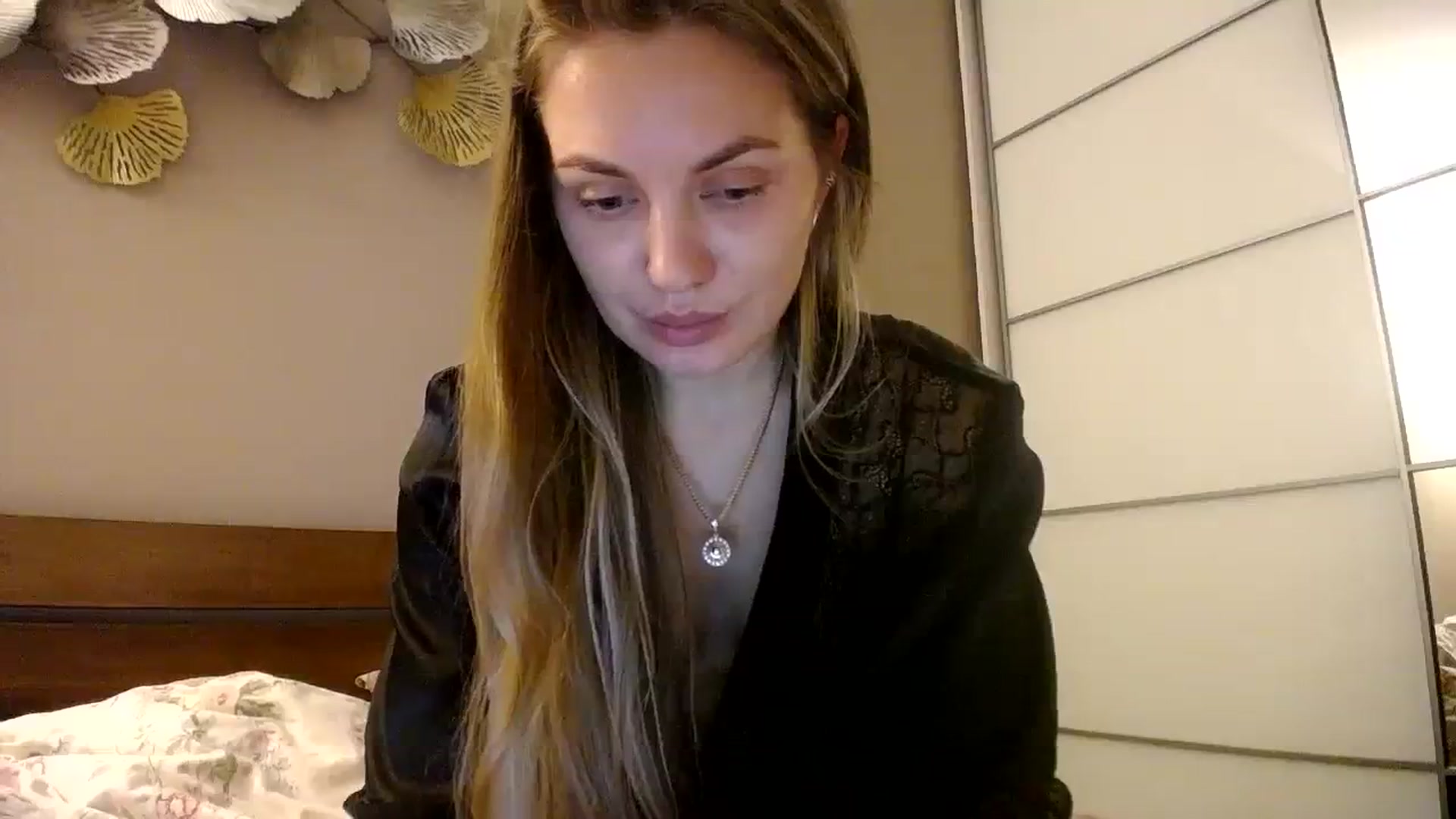 Gallery image thumbnail from StrangerG's myfreecams stream on, 02/25/2024, 22:51 image 7 of 20