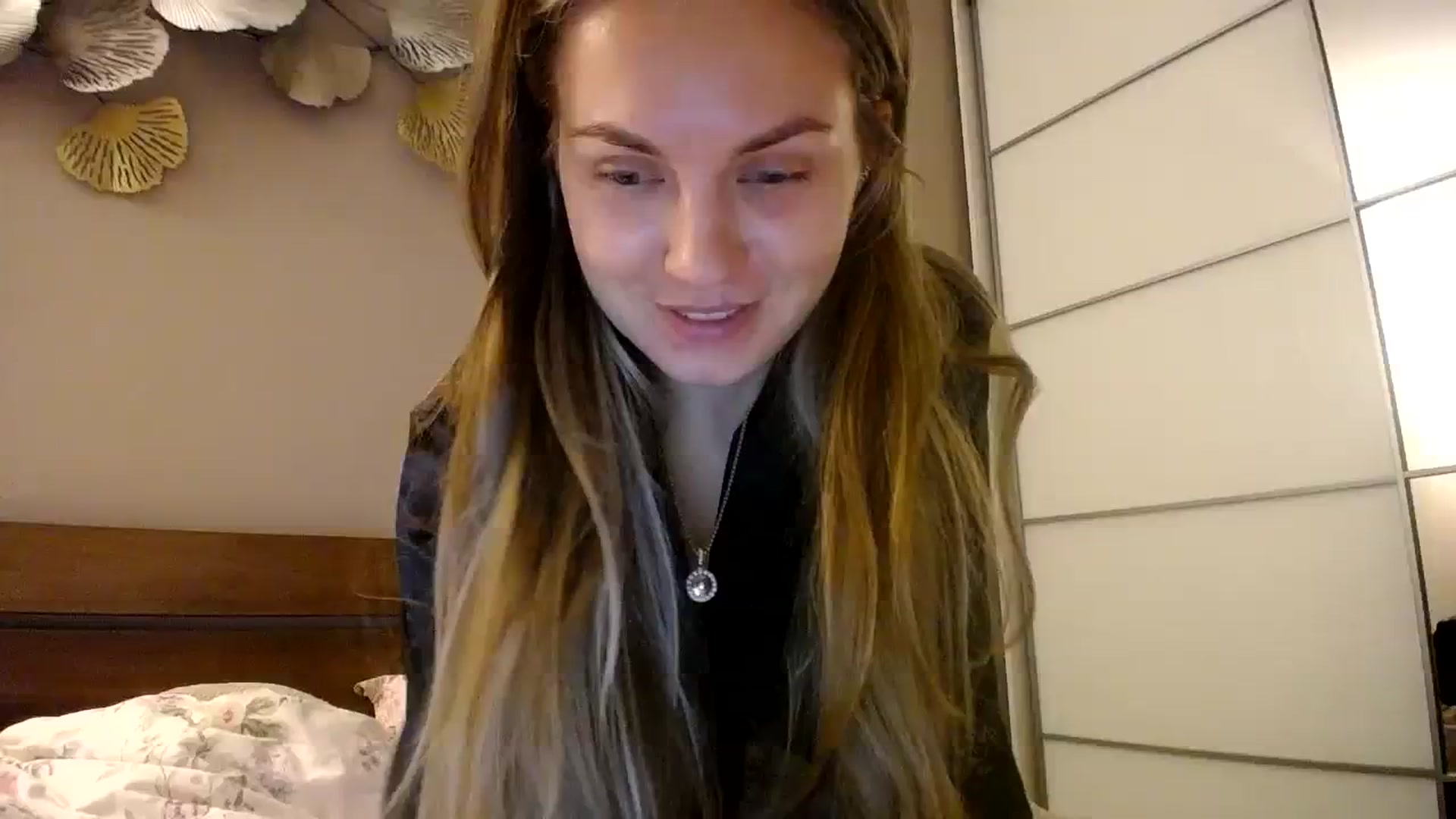Gallery image thumbnail from StrangerG's myfreecams stream on, 02/25/2024, 22:51 image 12 of 20