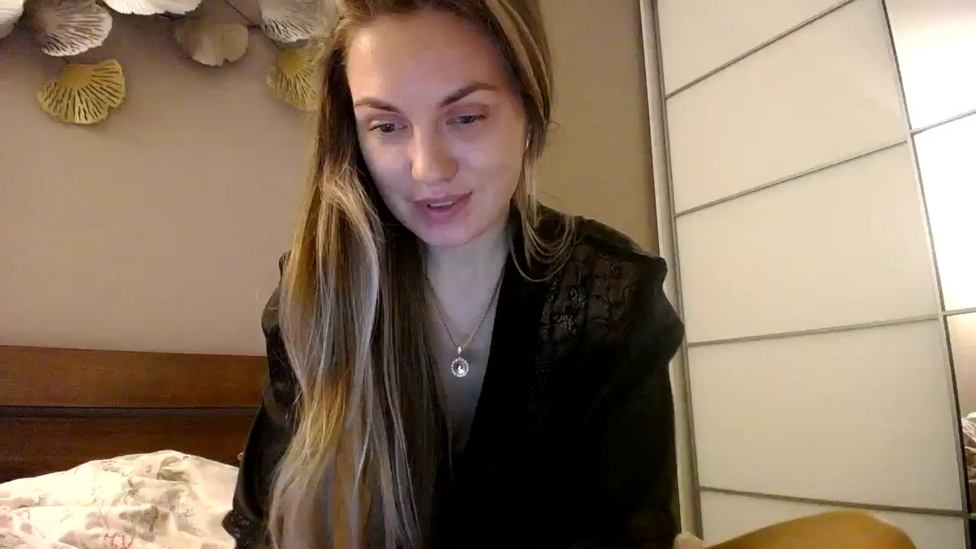 Gallery image thumbnail from StrangerG's myfreecams stream on, 02/25/2024, 22:51 image 2 of 20