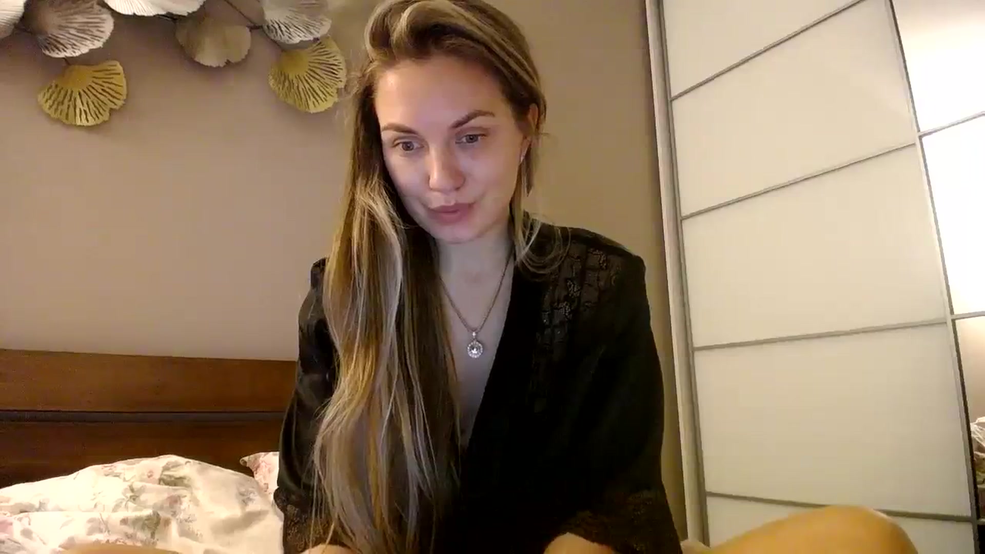 Gallery image thumbnail from StrangerG's myfreecams stream on, 02/25/2024, 22:51 image 3 of 20