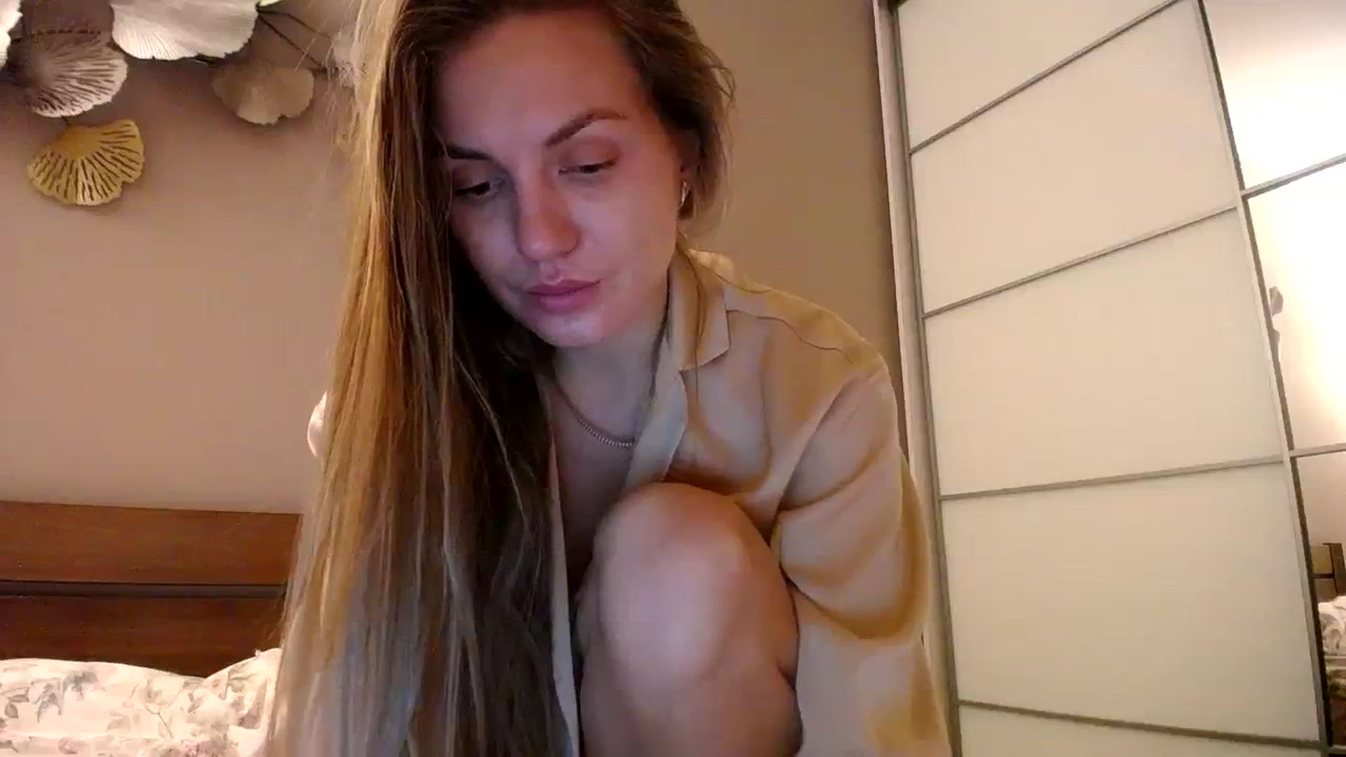 Gallery image thumbnail from StrangerG's myfreecams stream on, 03/01/2024, 23:29 image 19 of 20