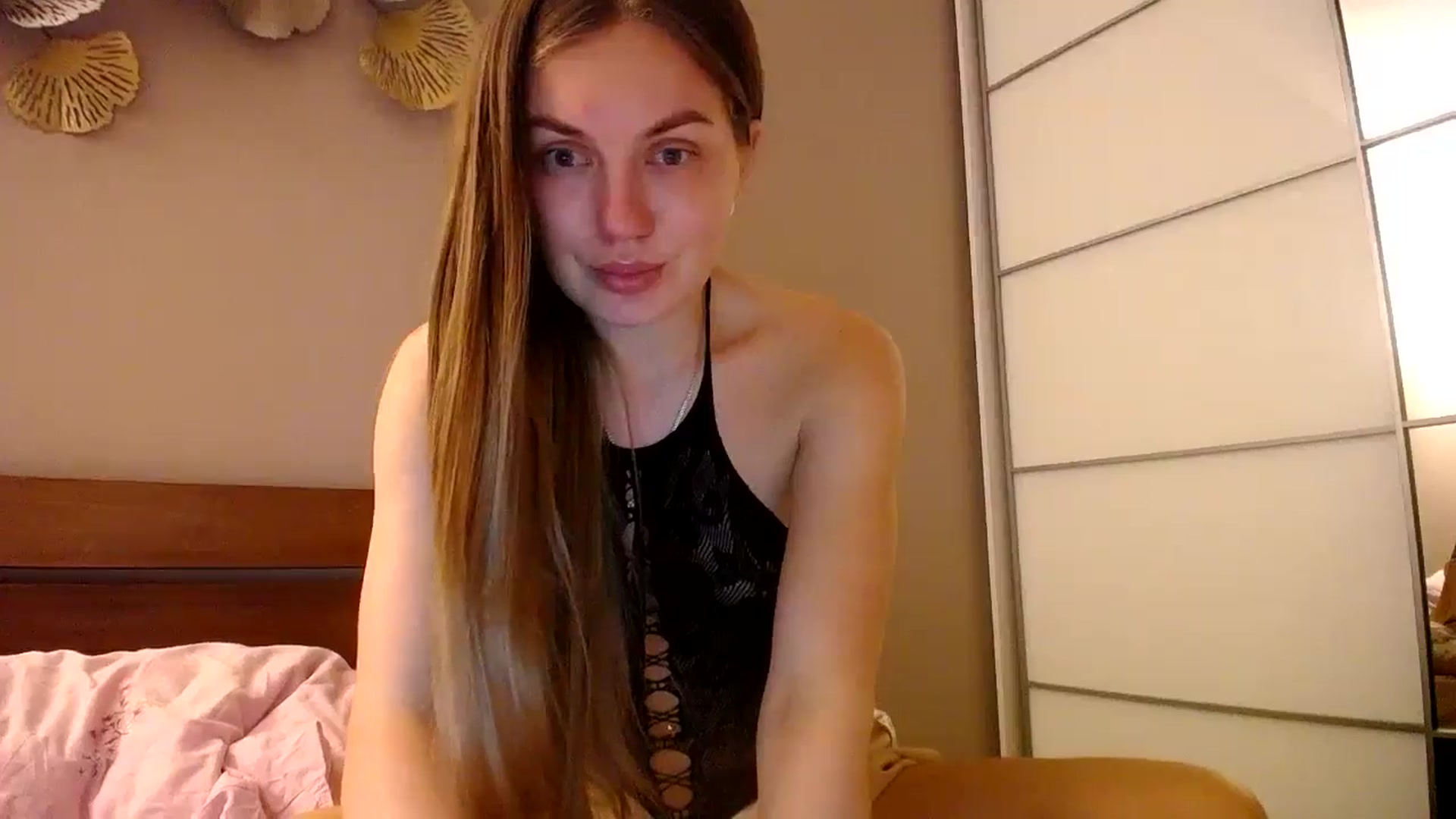 Gallery image thumbnail from StrangerG's myfreecams stream on, 04/27/2024, 21:00 image 3 of 20