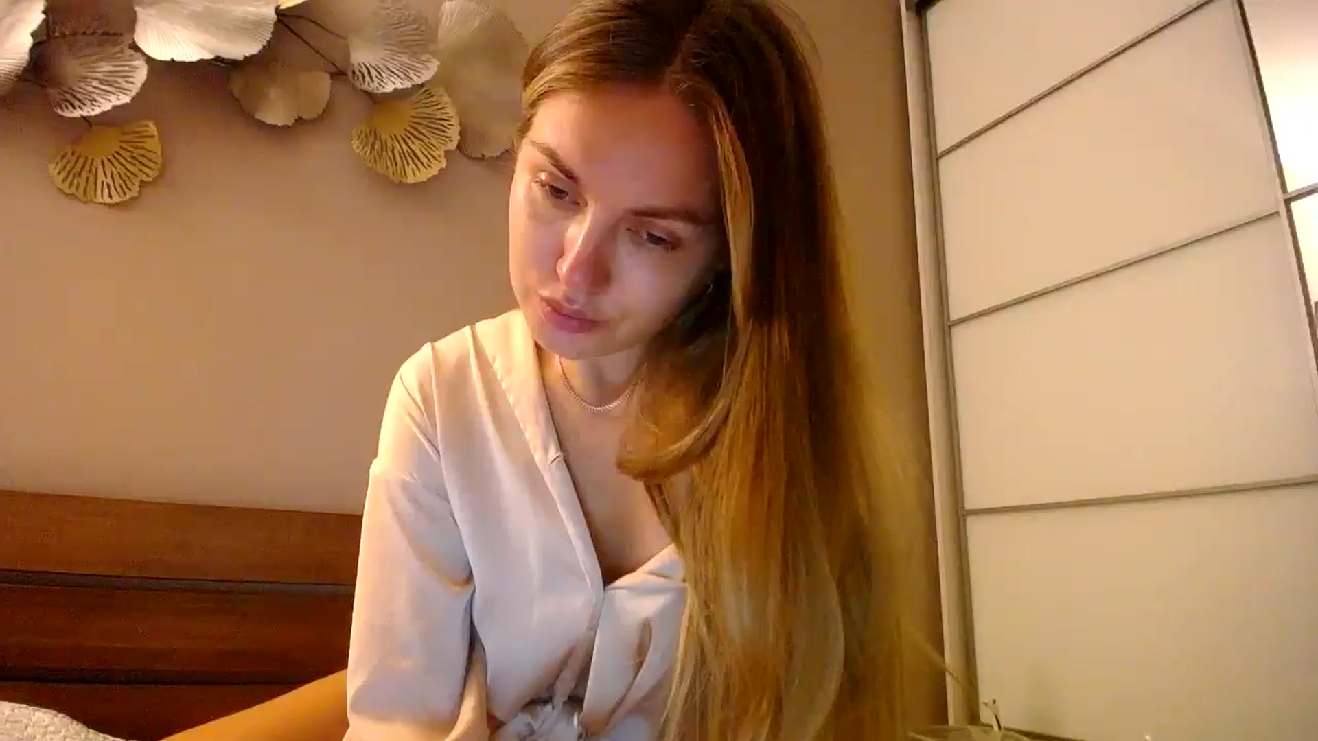 Gallery image thumbnail from StrangerG's myfreecams stream on, 07/03/2024, 20:07 image 19 of 20