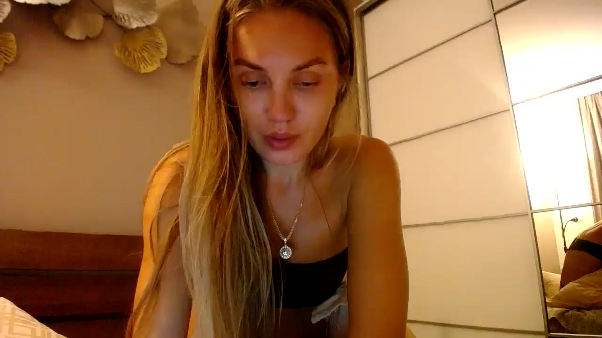 Gallery image thumbnail from StrangerG's myfreecams stream on, 08/01/2024, 21:23 image 20 of 20