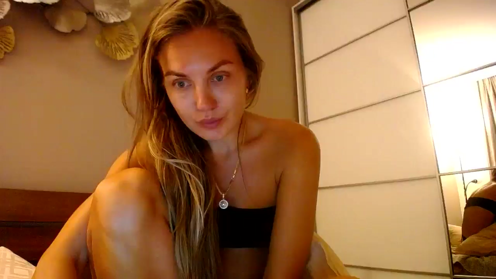 Gallery image thumbnail from StrangerG's myfreecams stream on, 08/01/2024, 21:23 image 13 of 20