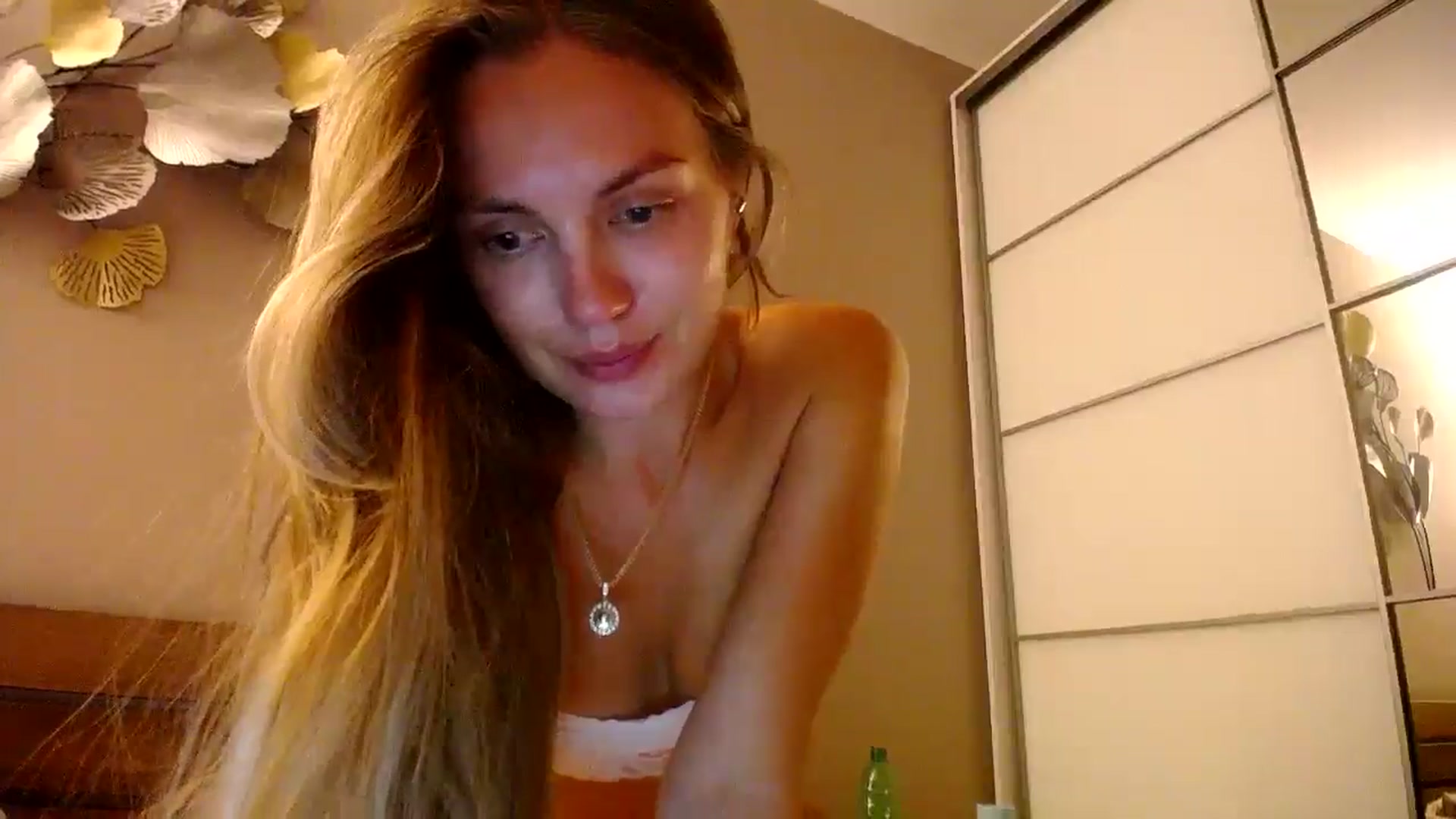 Gallery image thumbnail from StrangerG's myfreecams stream on, 08/04/2024, 21:11 image 9 of 20