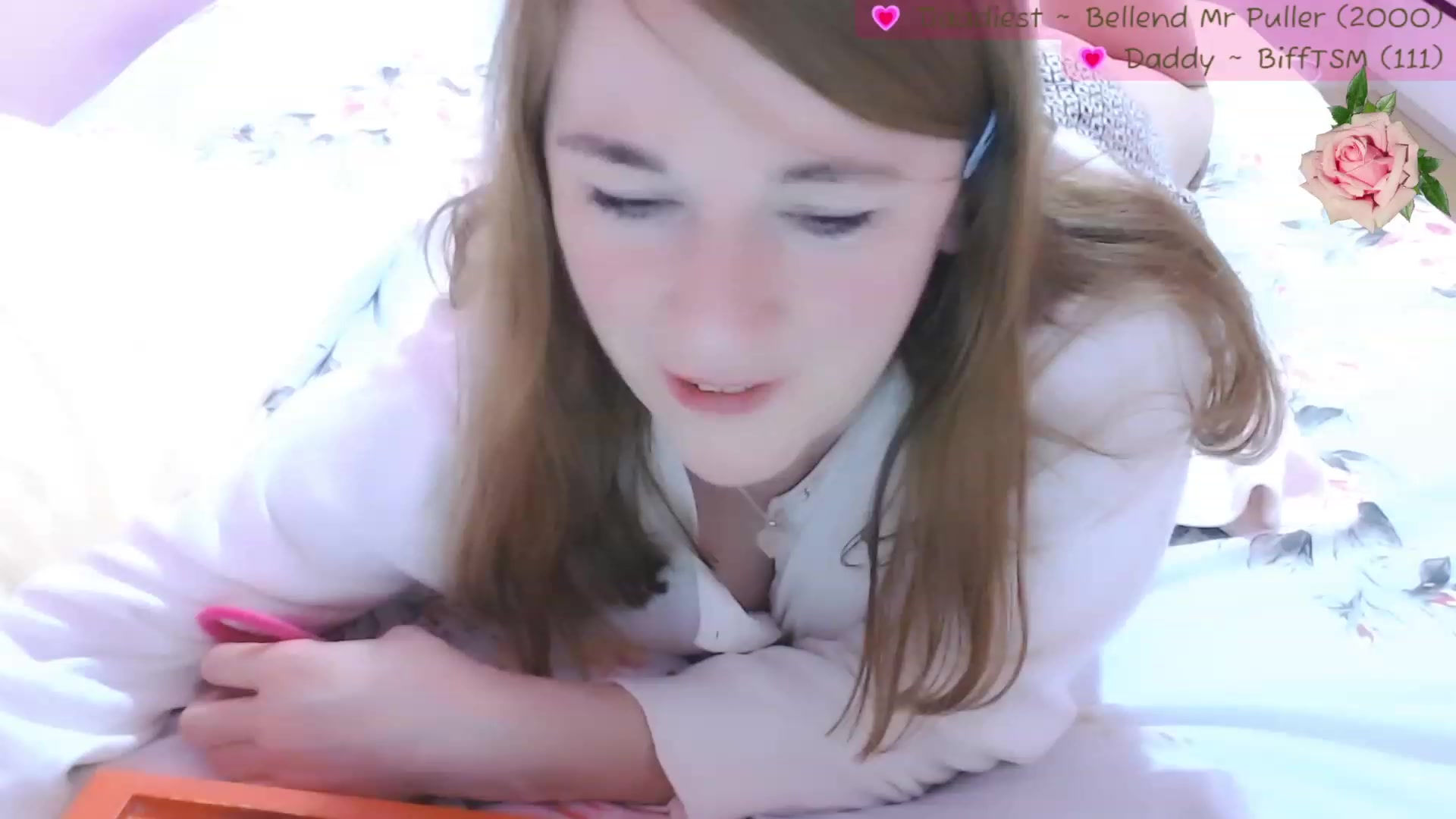 Gallery image thumbnail from StrawbabyJam's myfreecams stream on, 07/24/2023, 21:37 image 4 of 20
