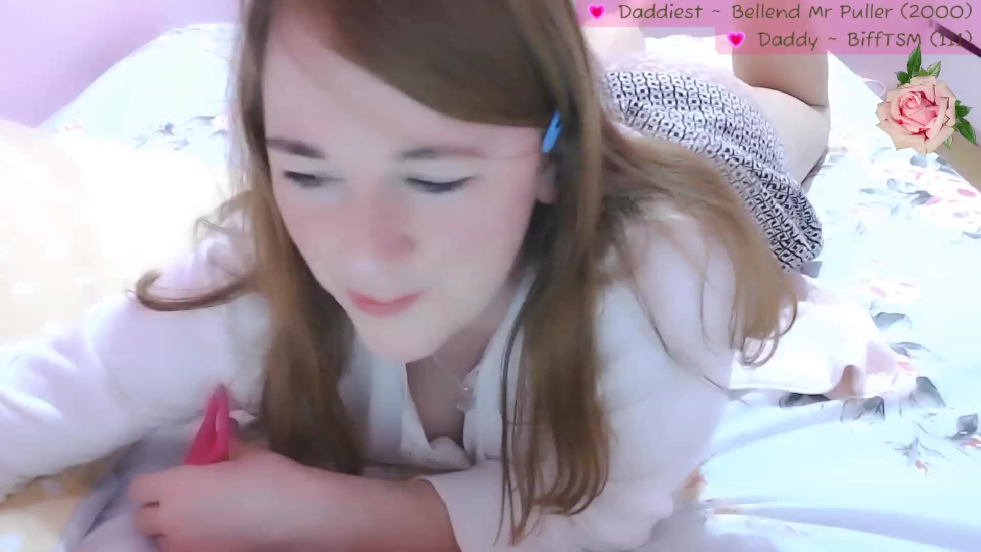 Gallery image thumbnail from StrawbabyJam's myfreecams stream on, 07/24/2023, 21:37 image 7 of 20