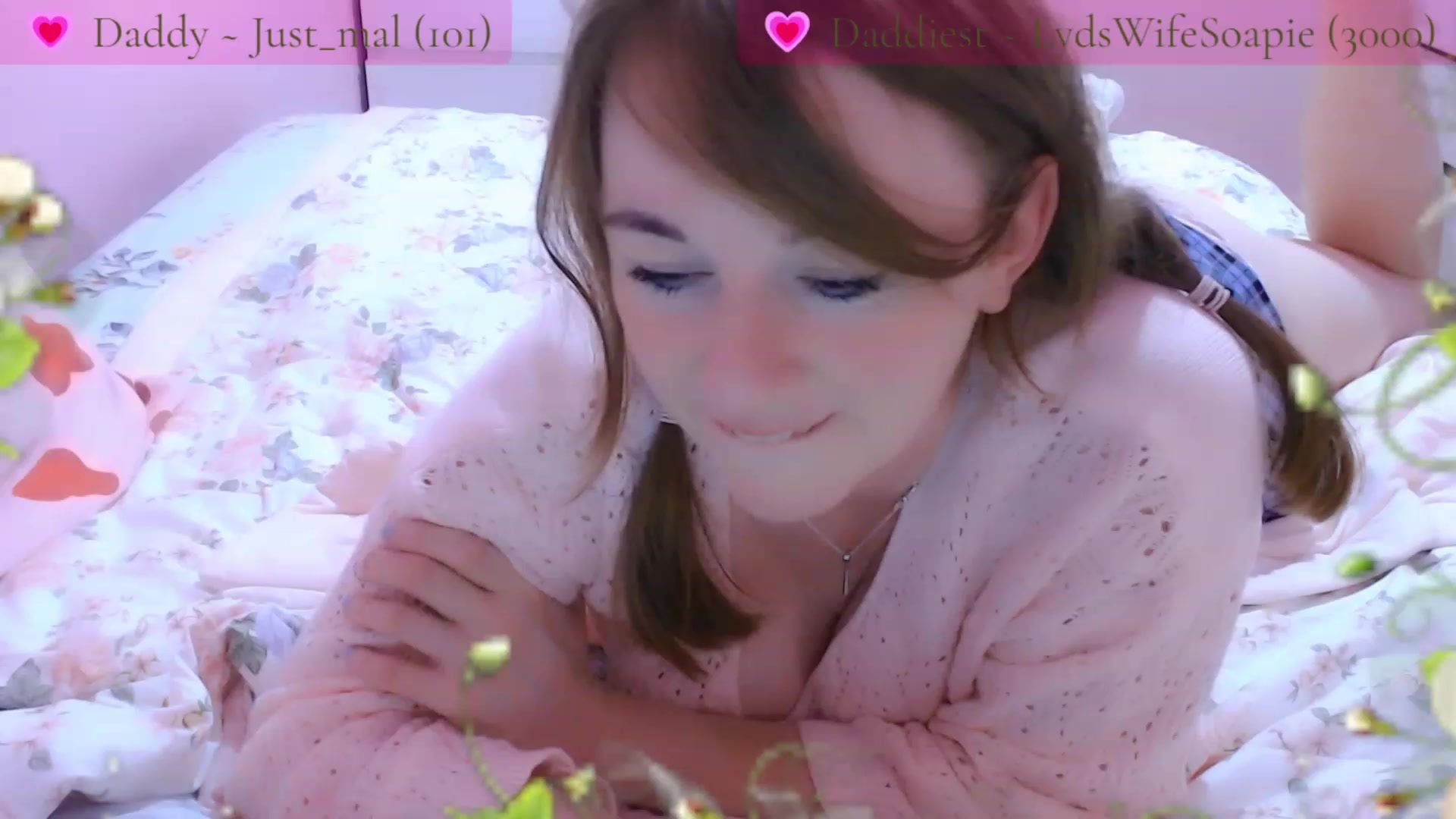 Gallery image thumbnail from StrawbabyJam's myfreecams stream on, 08/07/2023, 23:03 image 1 of 20
