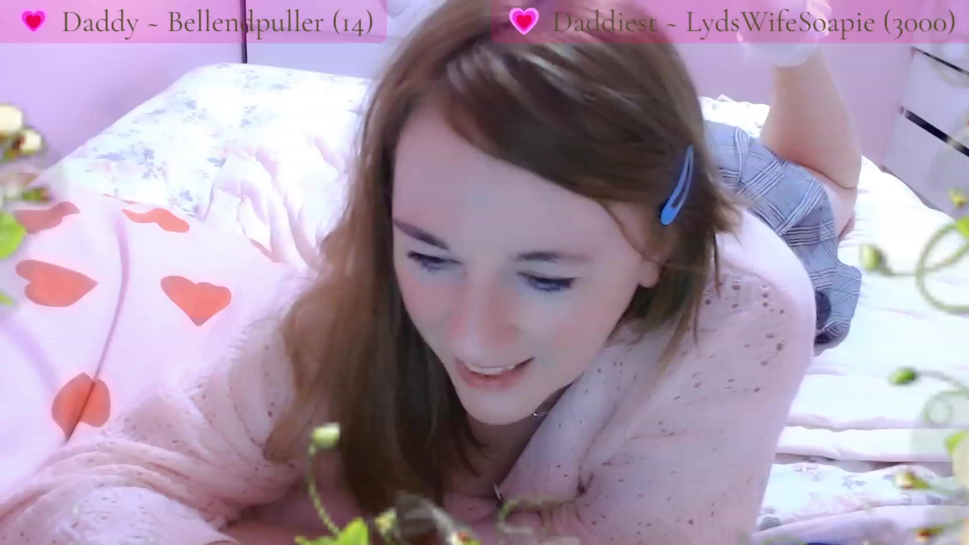 Gallery image thumbnail from StrawbabyJam's myfreecams stream on, 08/08/2023, 22:43 image 2 of 20