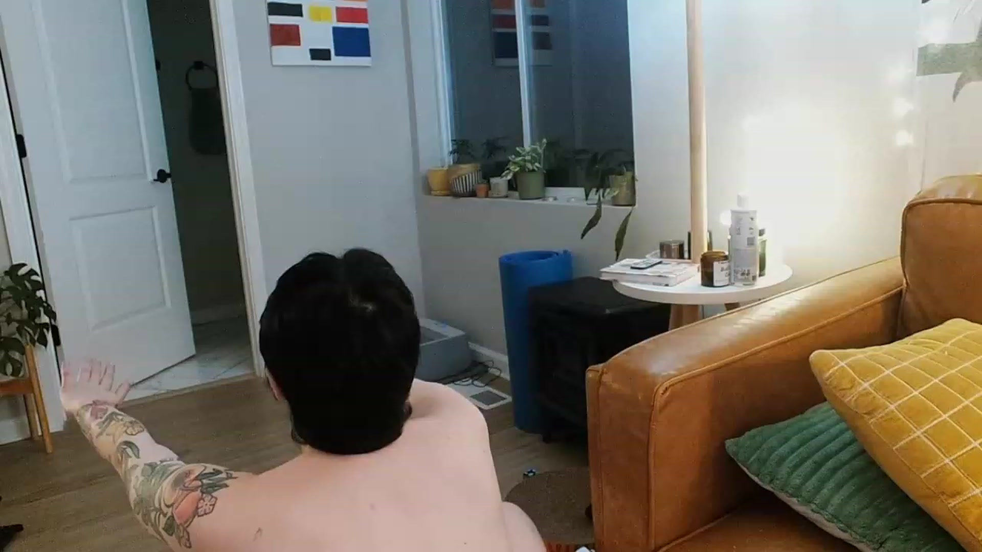 Gallery image thumbnail from Strawberrrri1's myfreecams stream on, 03/18/2023, 04:26 image 19 of 20