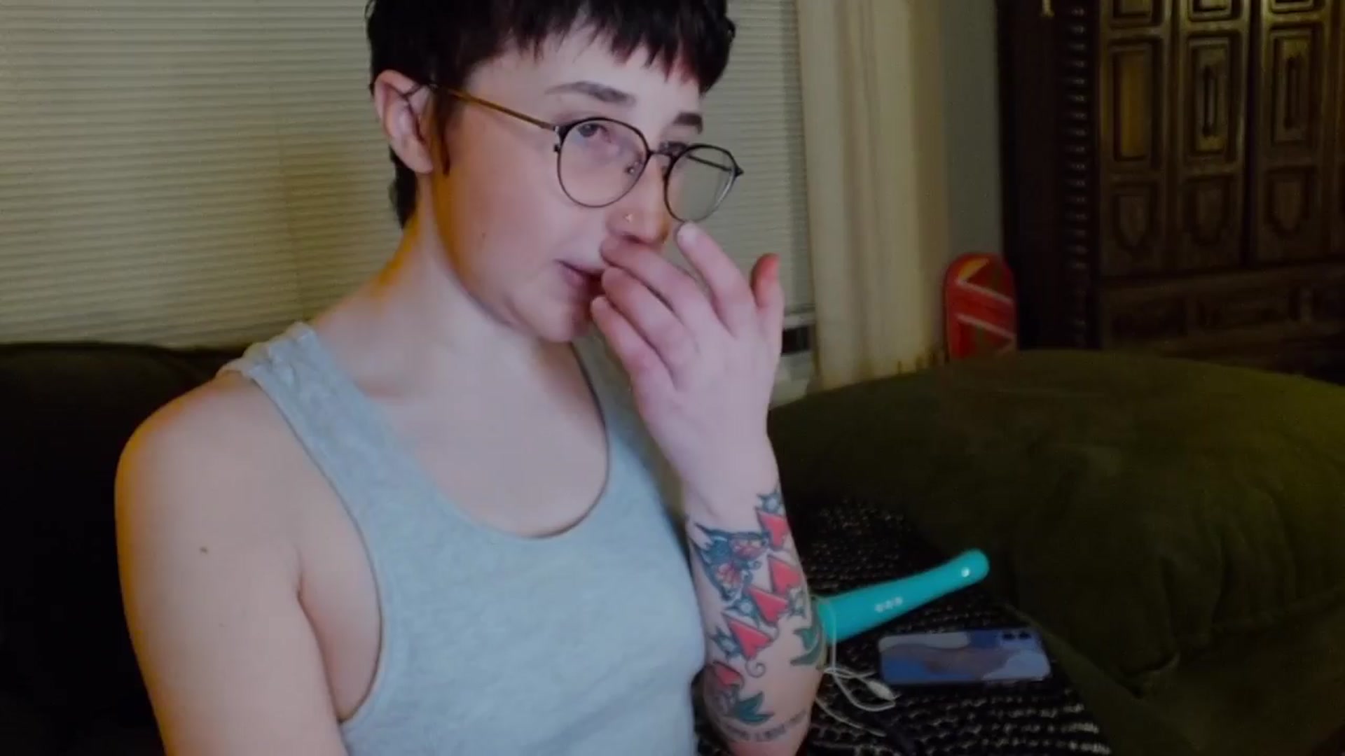 Gallery image thumbnail from Strawberrrri1's myfreecams stream on, 04/14/2024, 03:40 image 8 of 20
