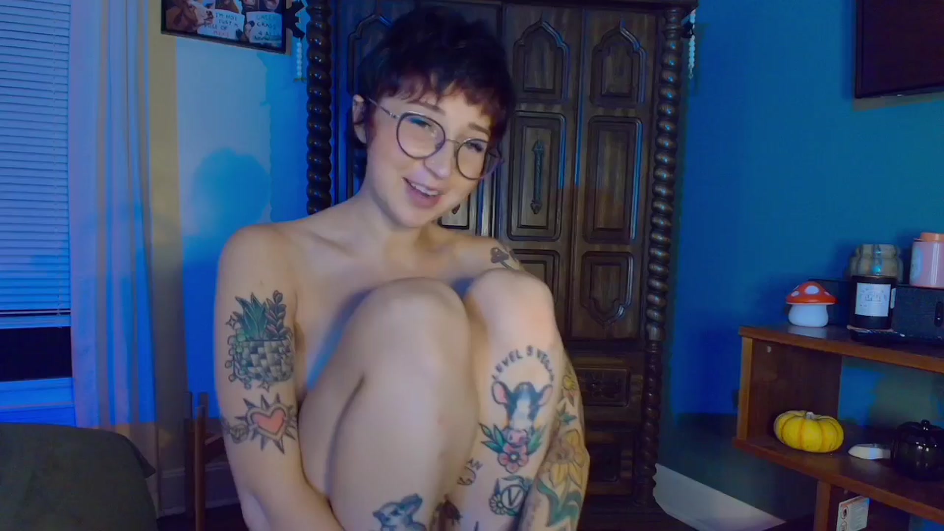 Gallery image thumbnail from Strawberrrri1's myfreecams stream on, 08/25/2024, 04:01 image 3 of 20