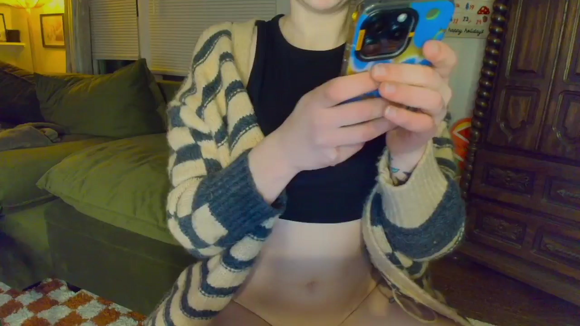 Gallery image thumbnail from Strawberrrri1's myfreecams stream on, 01/05/2025, 04:31 image 18 of 20
