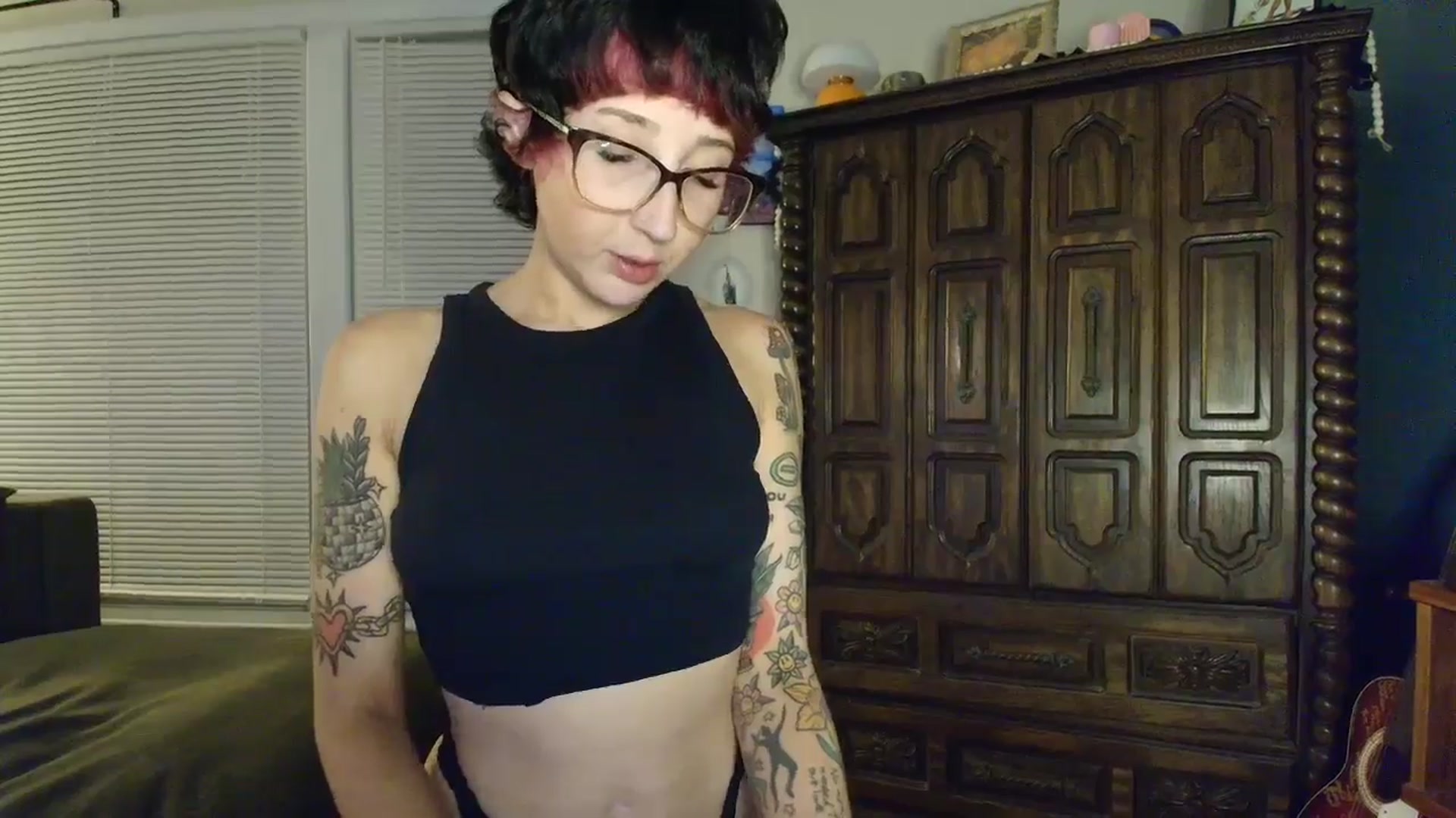 Gallery image thumbnail from Strawberrrri1's myfreecams stream on, 06/08/2025, 02:32 image 3 of 20