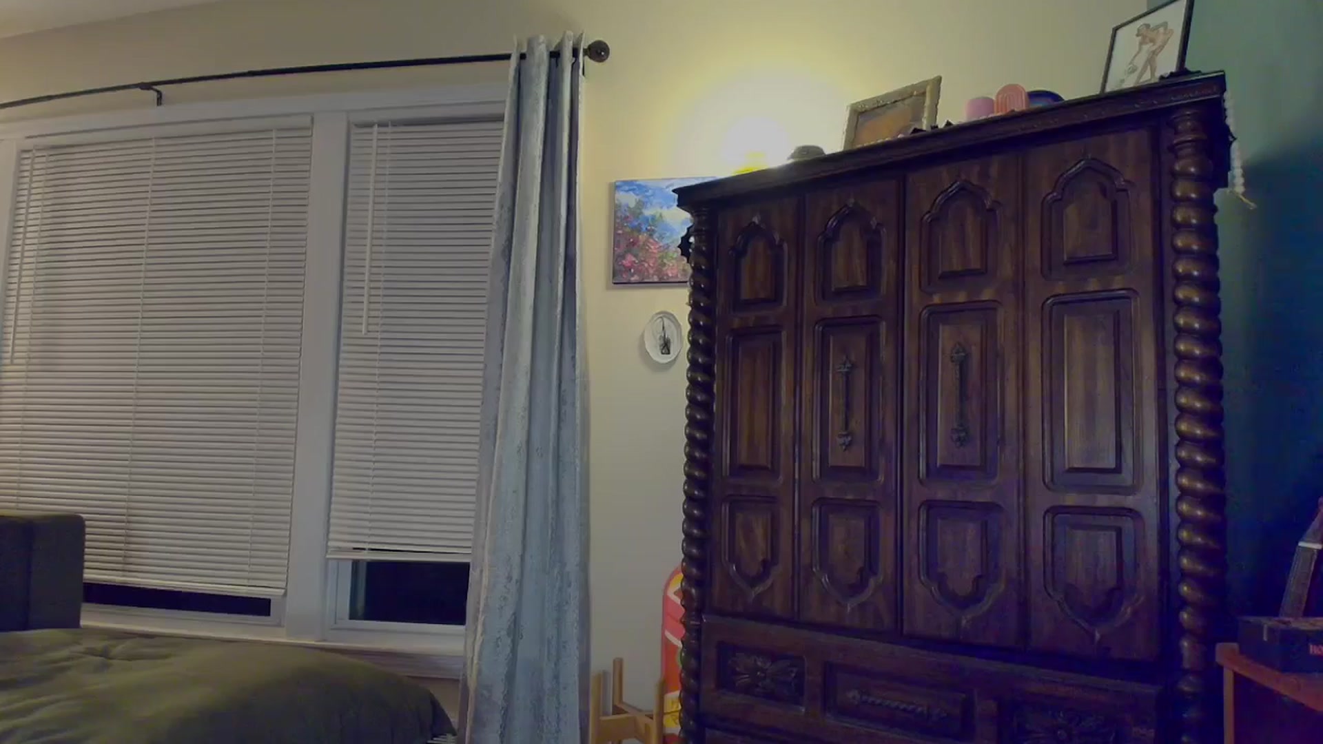 Gallery image thumbnail from Strawberrrri1's myfreecams stream on, 07/27/2025, 03:32 image 6 of 20