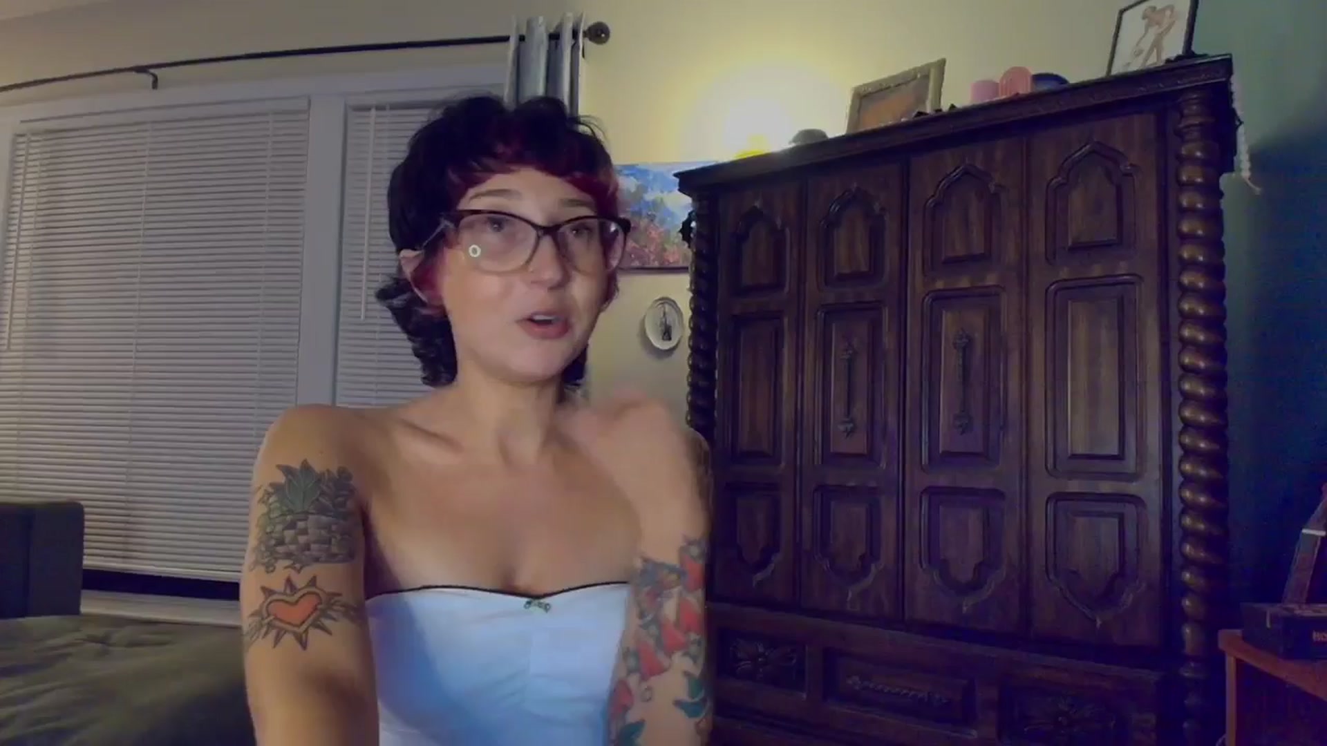 Gallery image thumbnail from Strawberrrri1's myfreecams stream on, 07/27/2025, 03:32 image 5 of 20