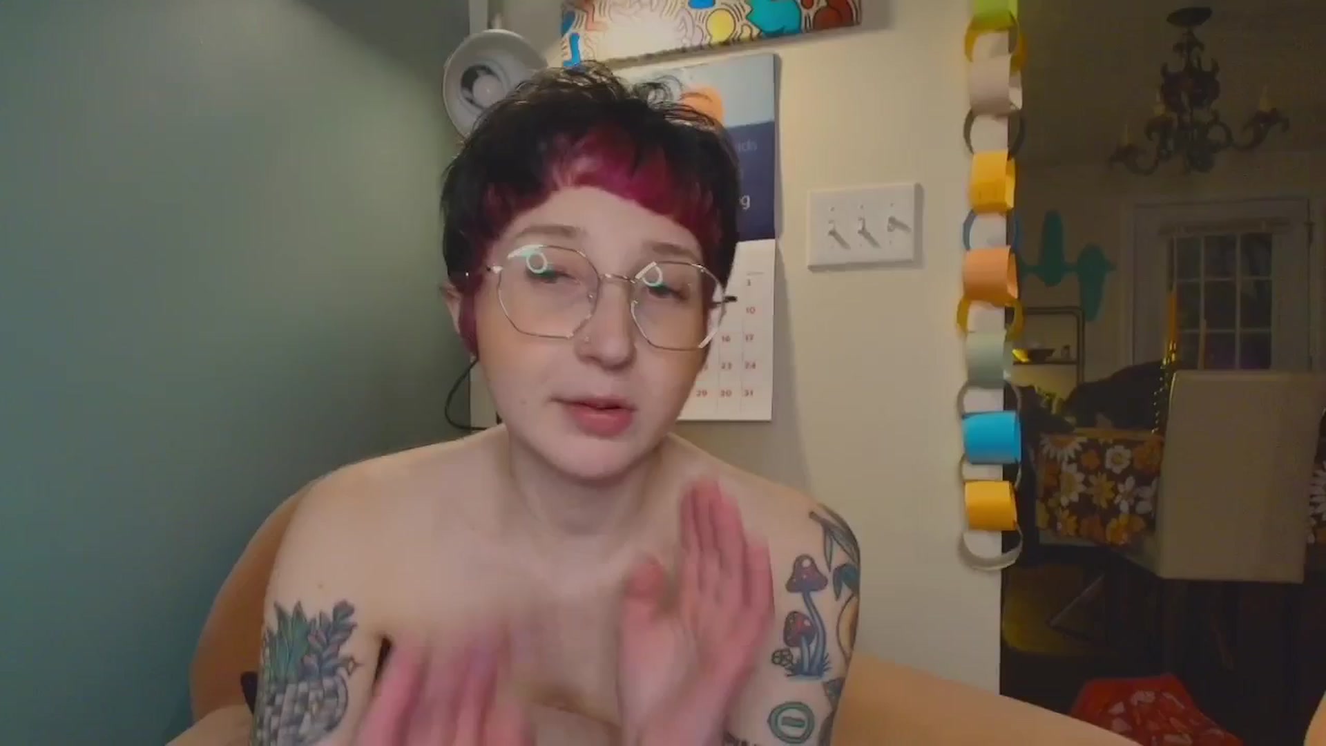 Gallery image thumbnail from Strawberrrri1's myfreecams stream on, 01/17/2026, 03:22 image 2 of 20