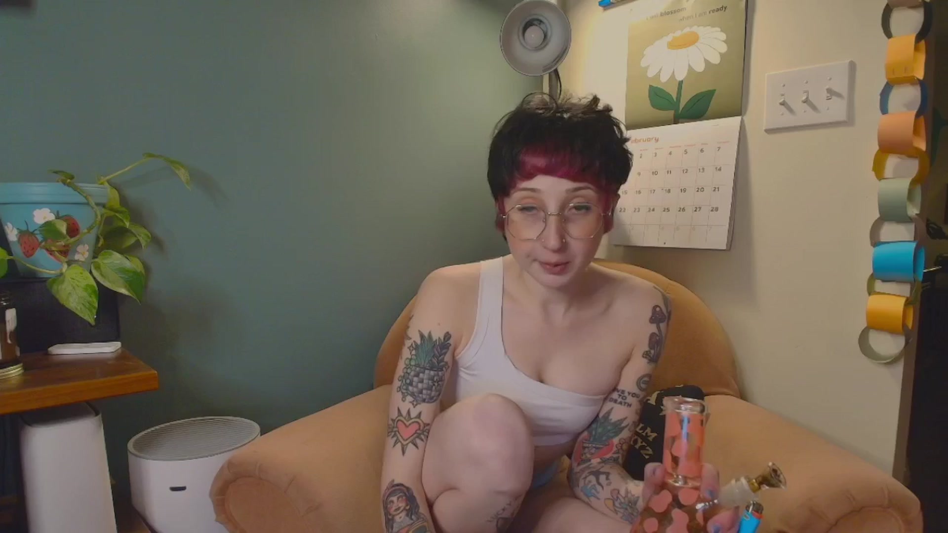 Gallery image thumbnail from Strawberrrri1's myfreecams stream on, 02/08/2026, 03:06 image 3 of 20