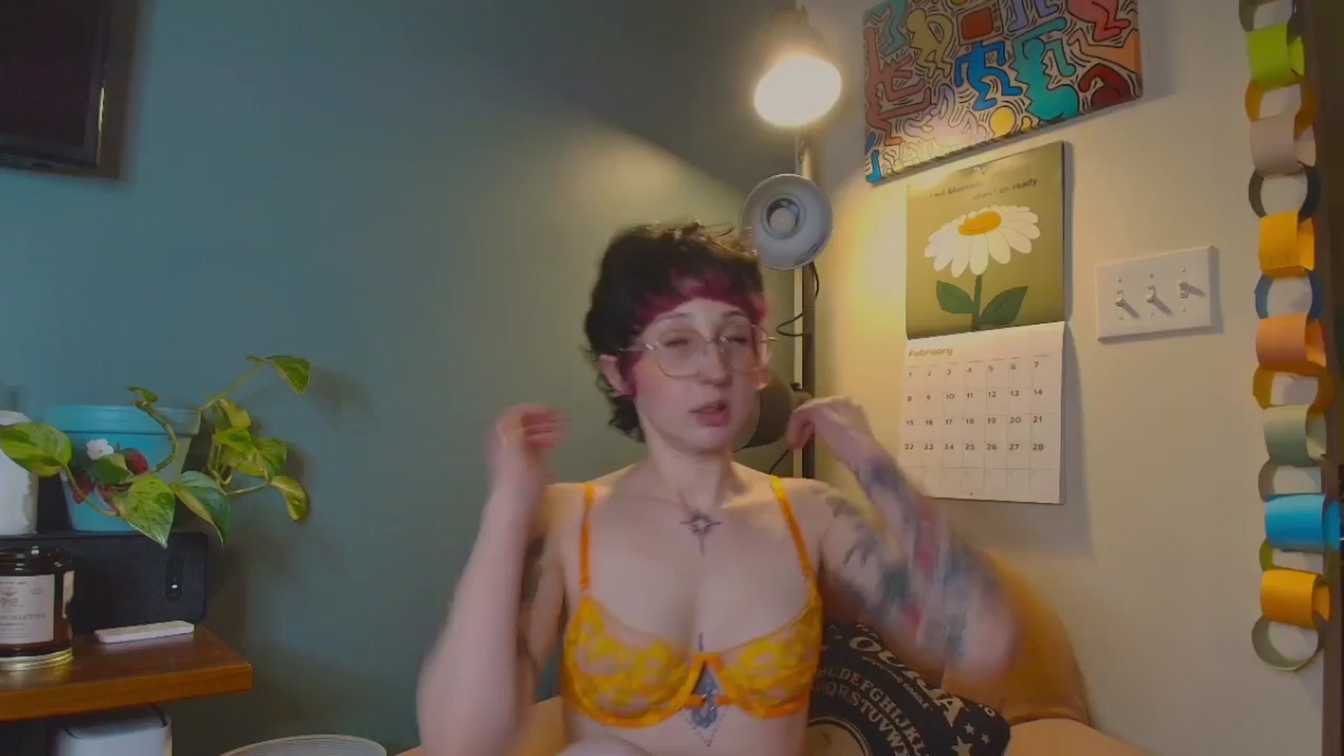 Gallery image thumbnail from Strawberrrri1's myfreecams stream on, 02/21/2026, 03:11 image 3 of 20