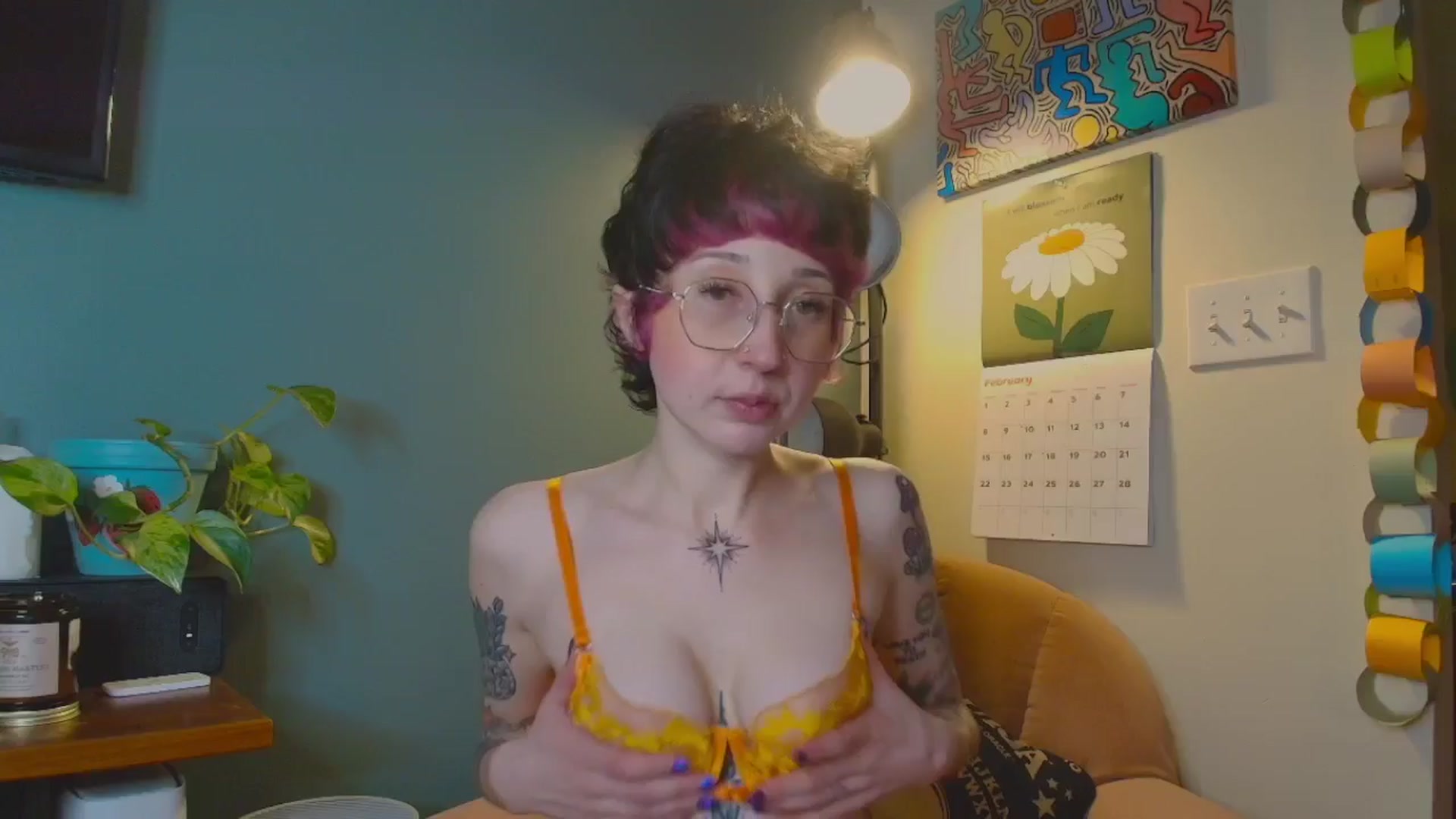 Gallery image thumbnail from Strawberrrri1's myfreecams stream on, 02/21/2026, 03:11 image 2 of 20