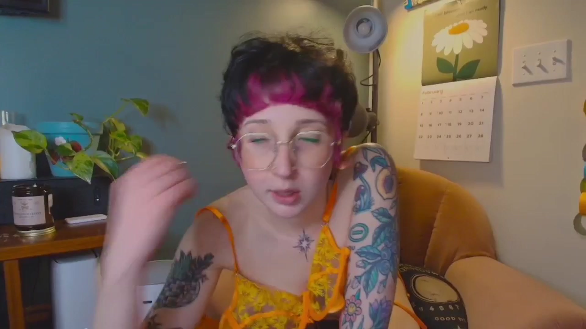 Gallery image thumbnail from Strawberrrri1's myfreecams stream on, 02/21/2026, 03:11 image 16 of 20