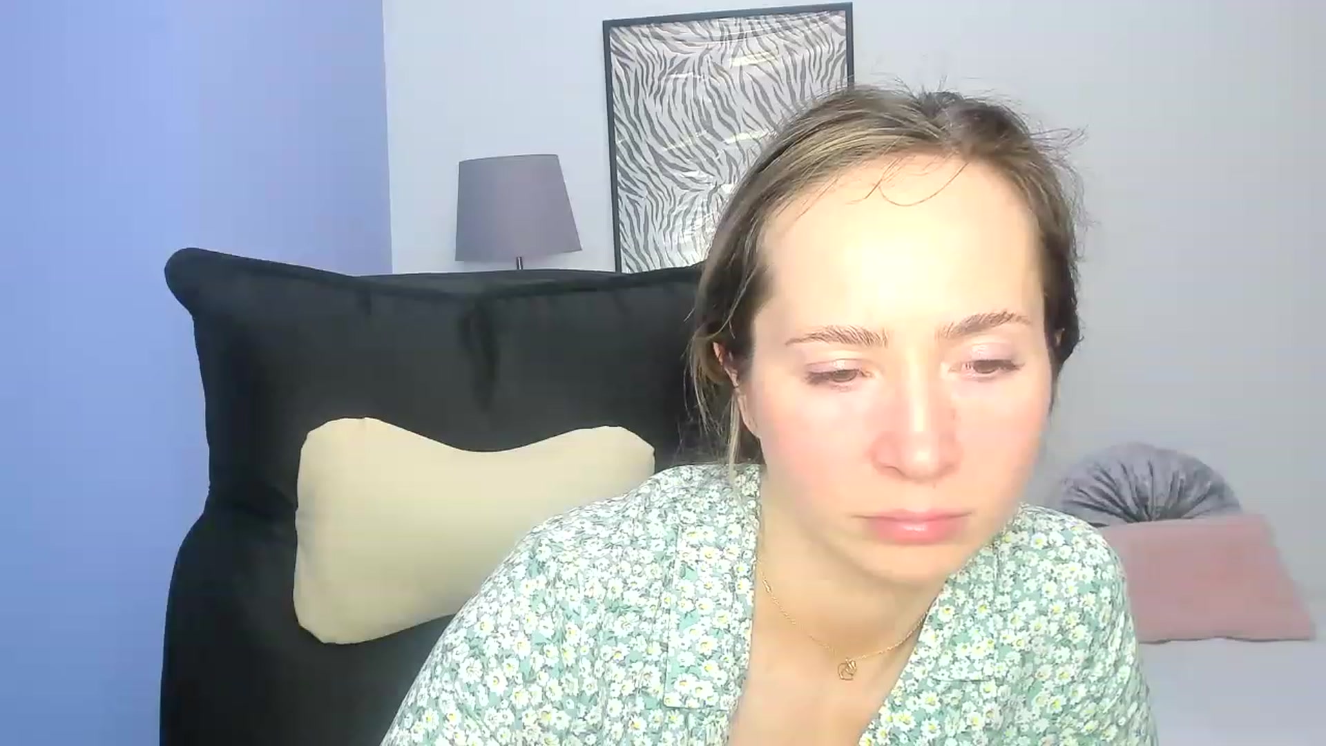 Gallery image thumbnail from Strawberrys2's myfreecams stream on, 04/09/2023, 16:32 image 12 of 20