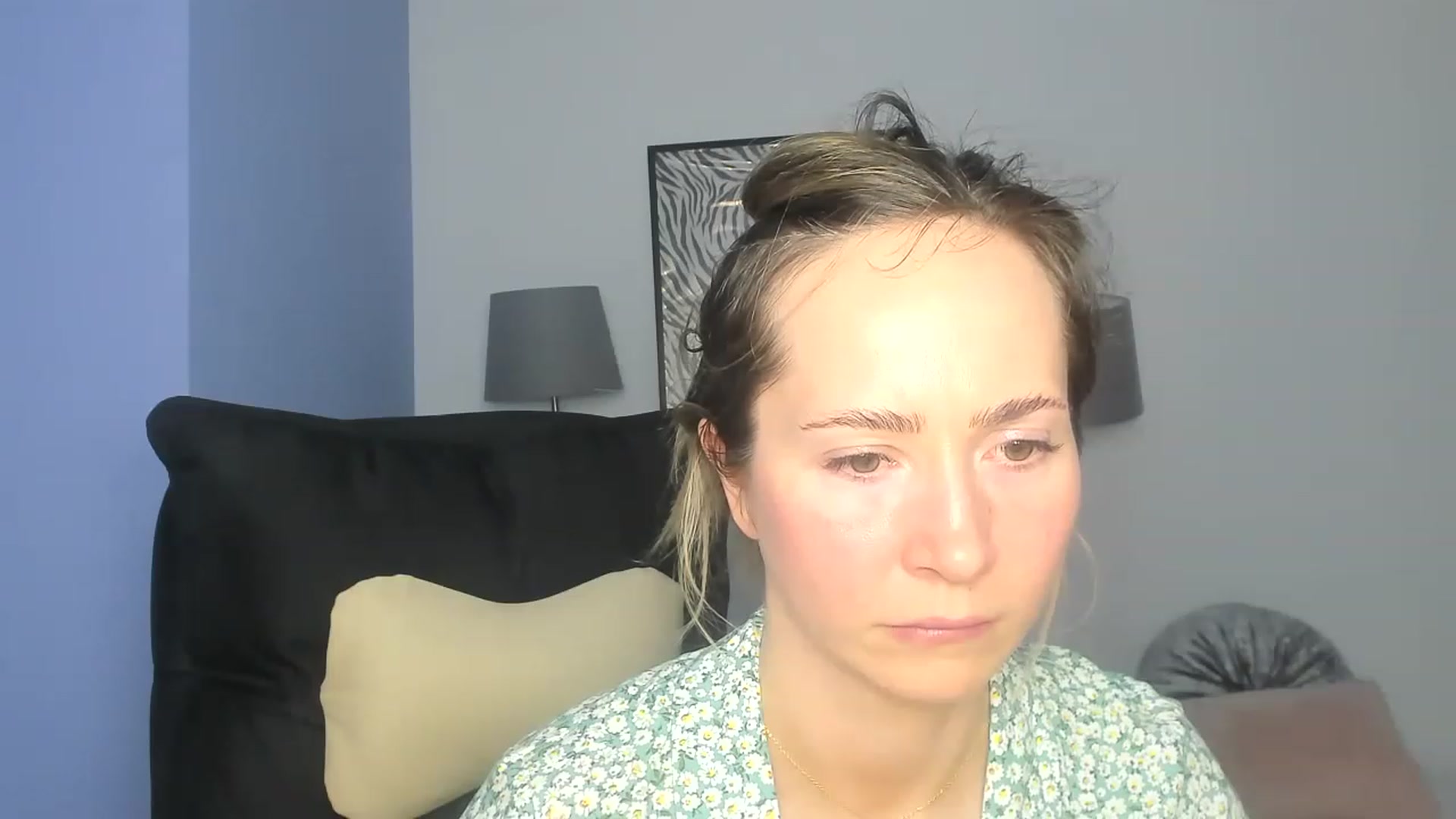 Gallery image thumbnail from Strawberrys2's myfreecams stream on, 04/09/2023, 17:24 image 13 of 20