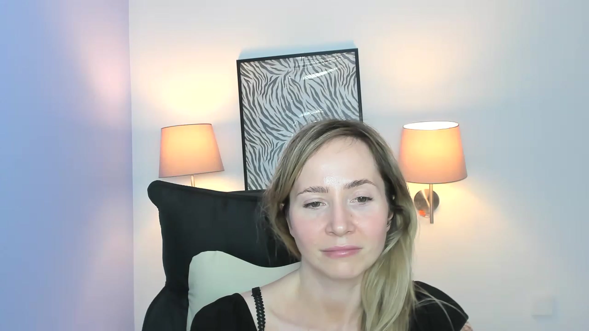 Gallery image thumbnail from Strawberrys2's myfreecams stream on, 04/10/2023, 15:28 image 19 of 20