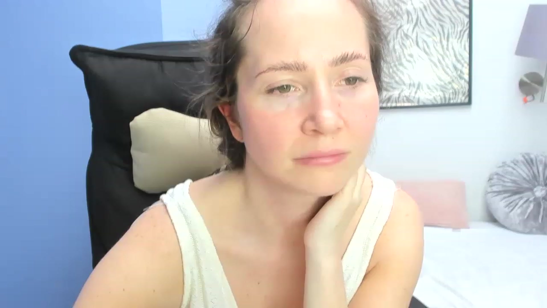Gallery image thumbnail from Strawberrys2's myfreecams stream on, 04/15/2023, 13:29 image 19 of 20