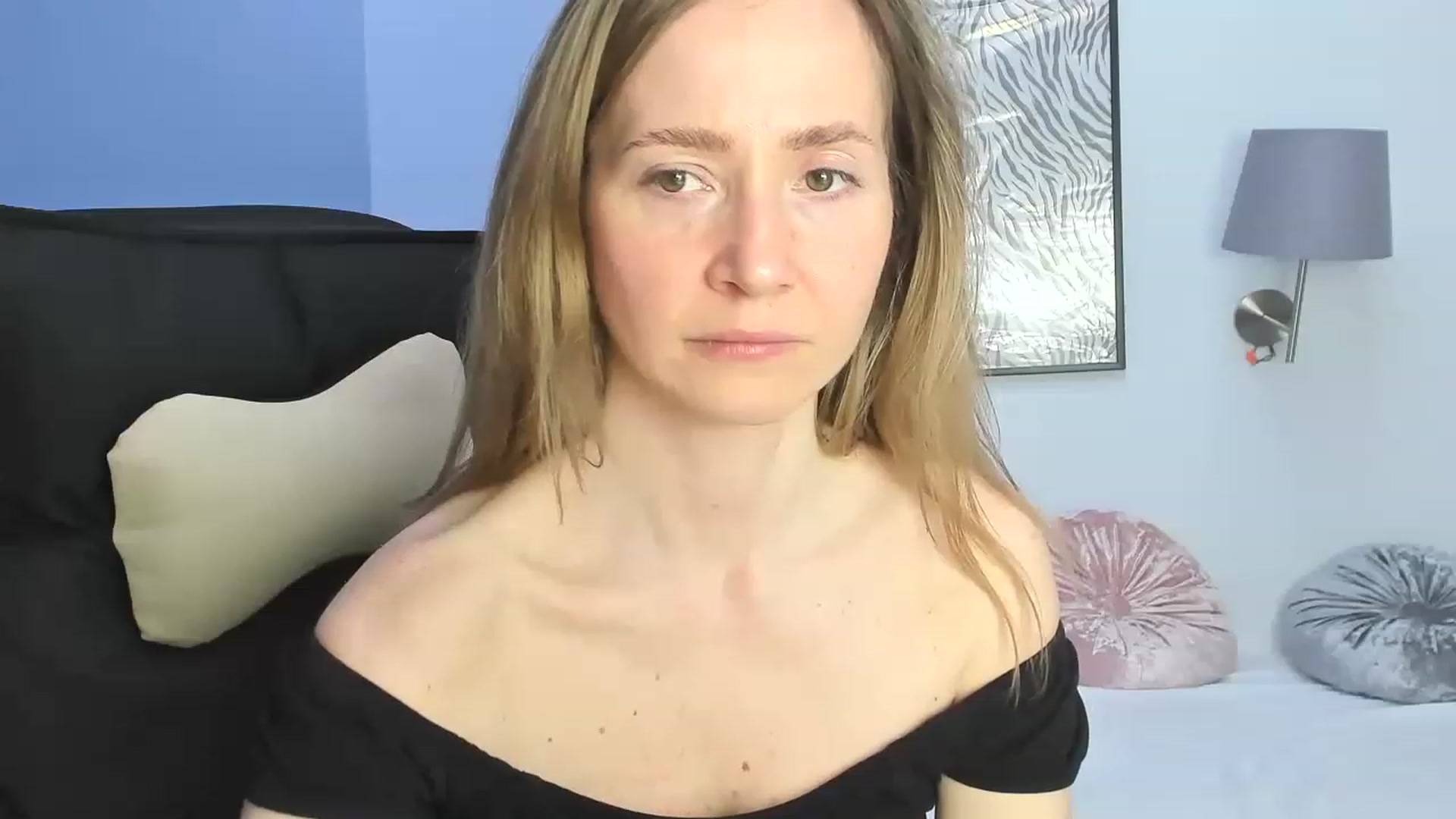 Gallery image thumbnail from Strawberrys2's myfreecams stream on, 04/16/2023, 16:20 image 17 of 20