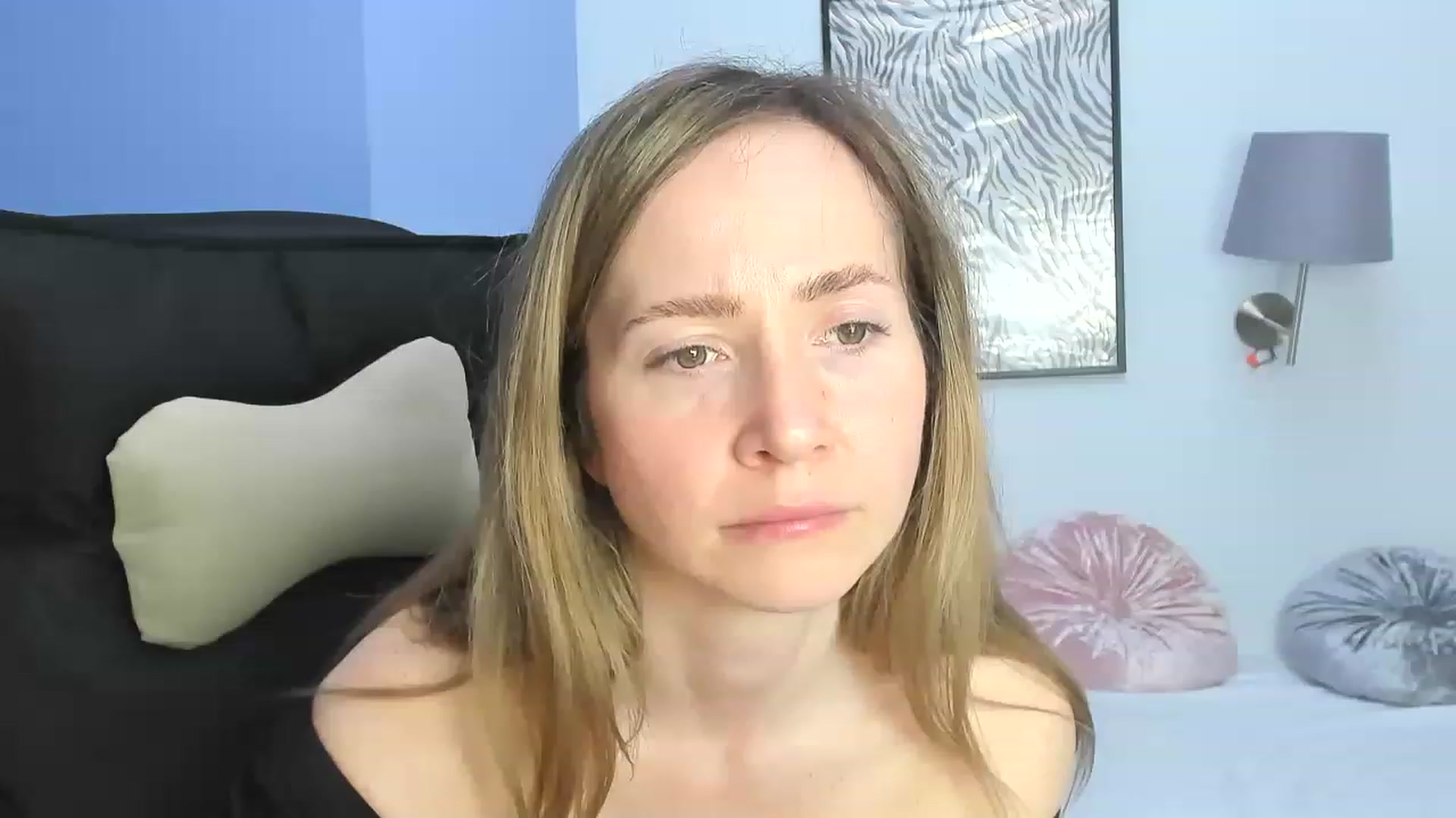 Gallery image thumbnail from Strawberrys2's myfreecams stream on, 04/16/2023, 16:20 image 9 of 20