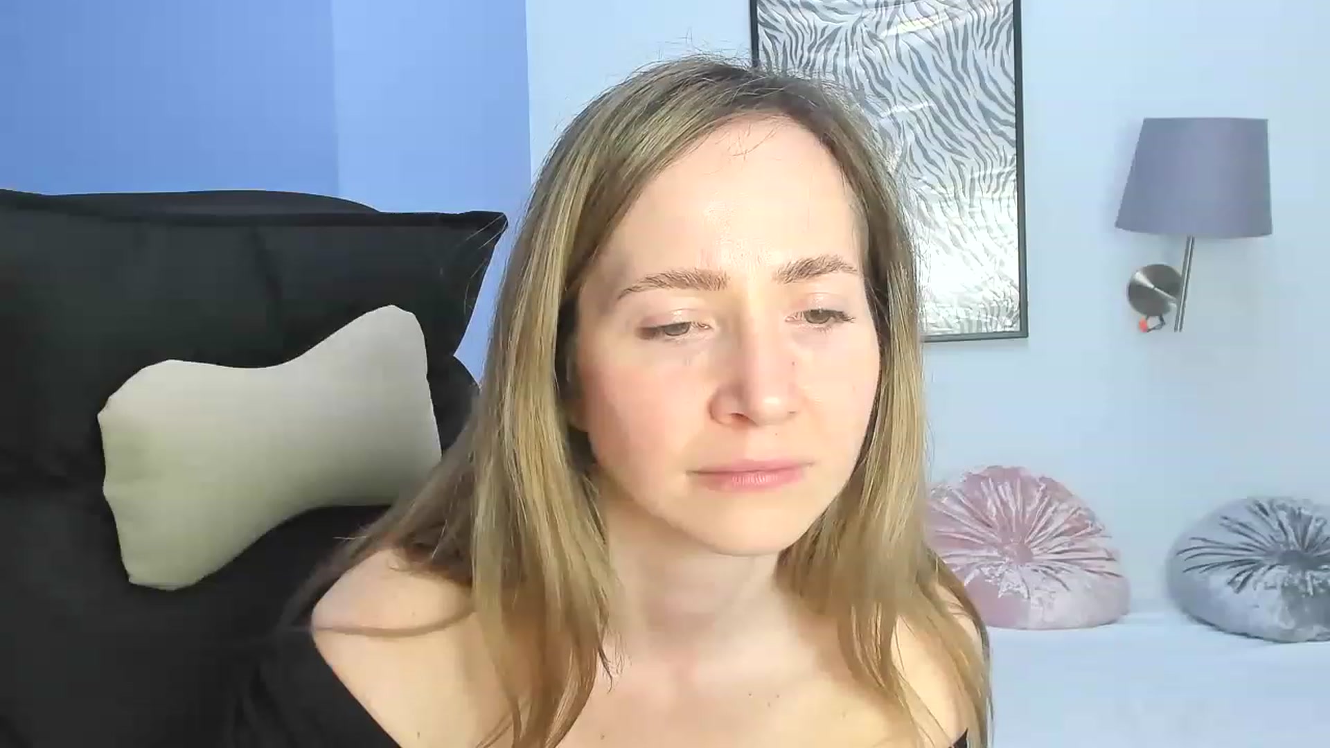 Gallery image thumbnail from Strawberrys2's myfreecams stream on, 04/16/2023, 16:20 image 10 of 20