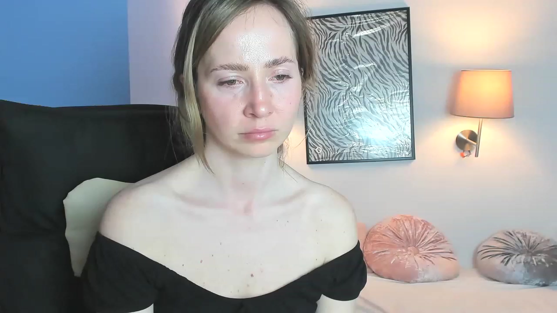 Gallery image thumbnail from Strawberrys2's myfreecams stream on, 04/16/2023, 18:35 image 19 of 20