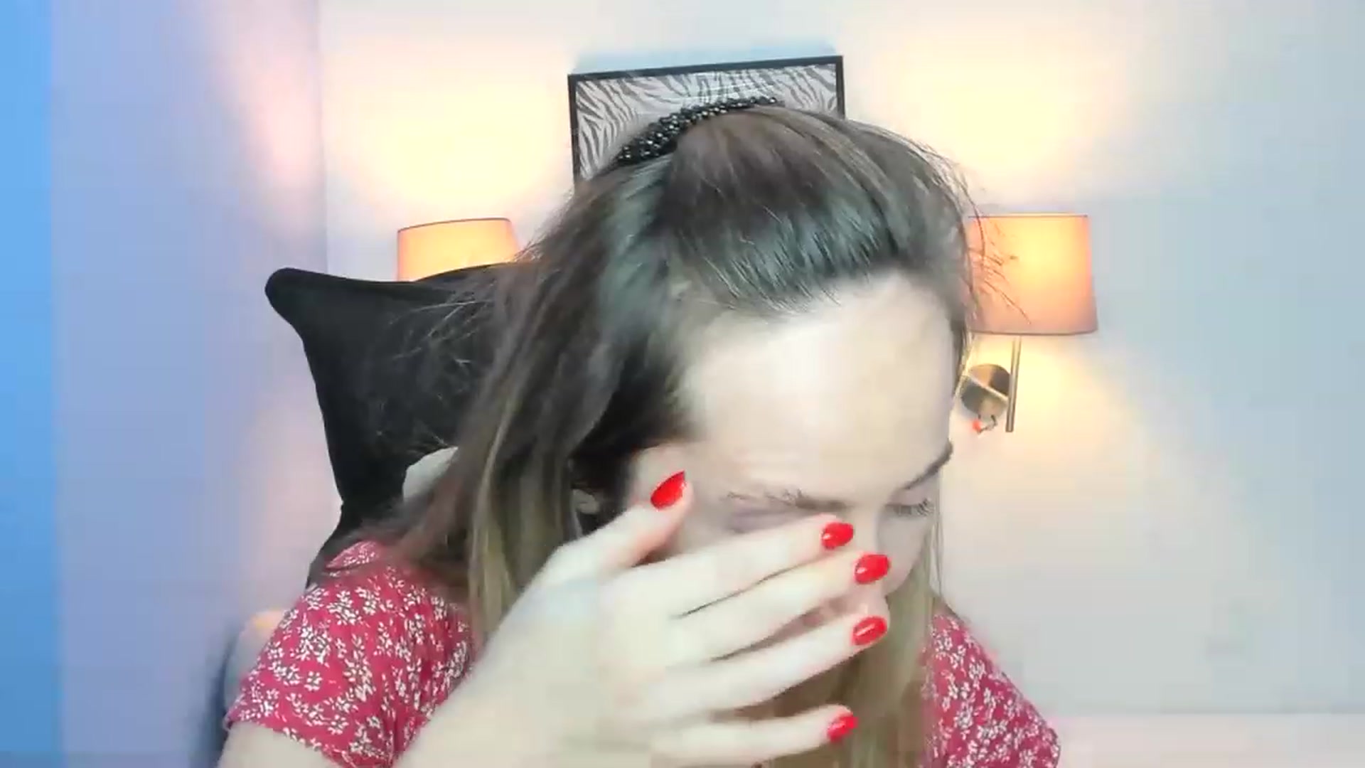 Gallery image thumbnail from Strawberrys2's myfreecams stream on, 04/20/2023, 17:09 image 13 of 20
