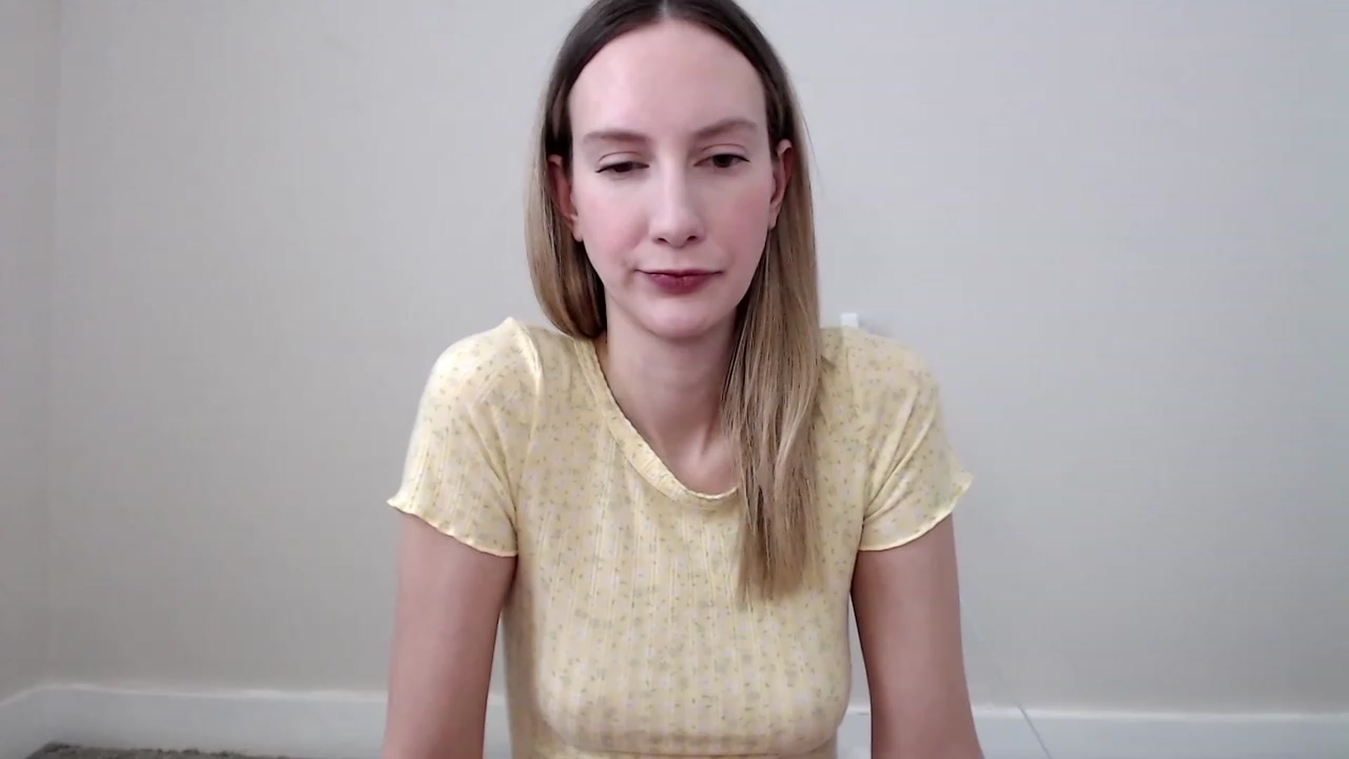 Gallery image thumbnail from Strwberrymoon's myfreecams stream on, 02/13/2023, 21:47 image 7 of 20