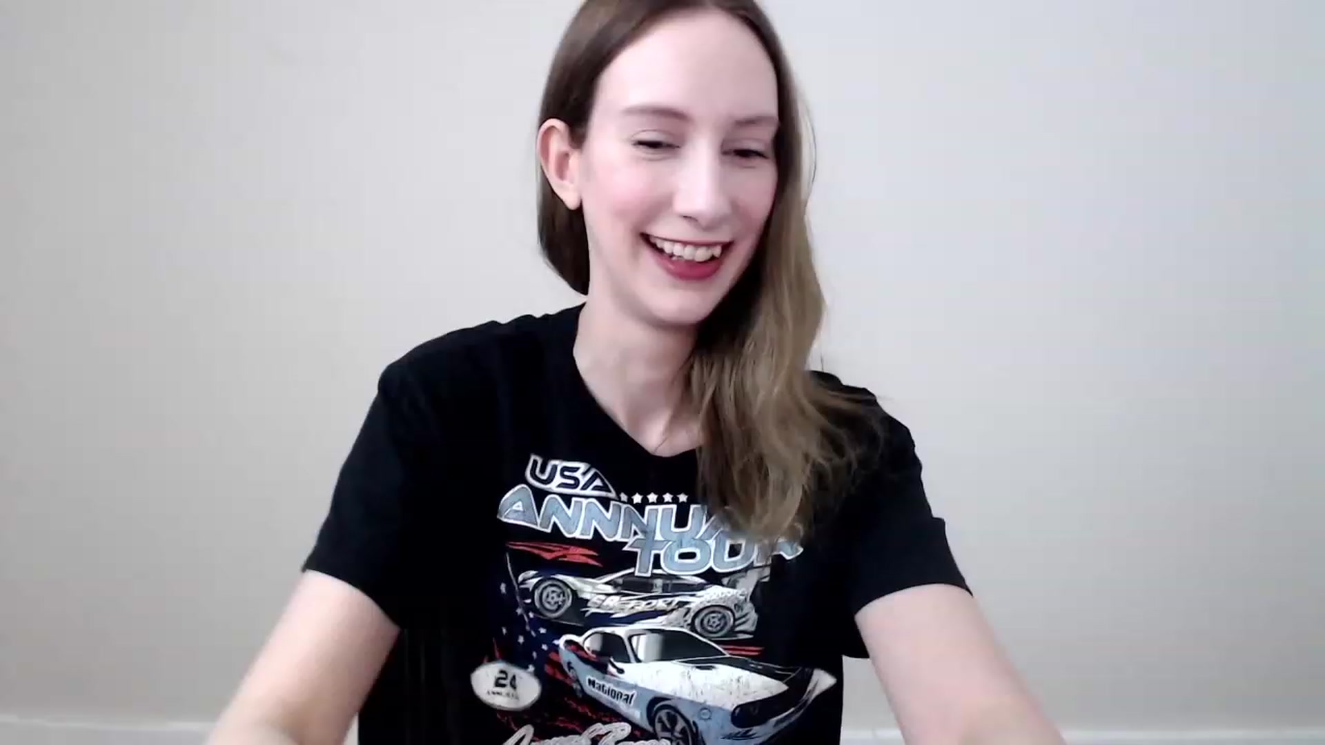 Gallery image thumbnail from Strwberrymoon's myfreecams stream on, 04/17/2023, 22:22 image 1 of 20