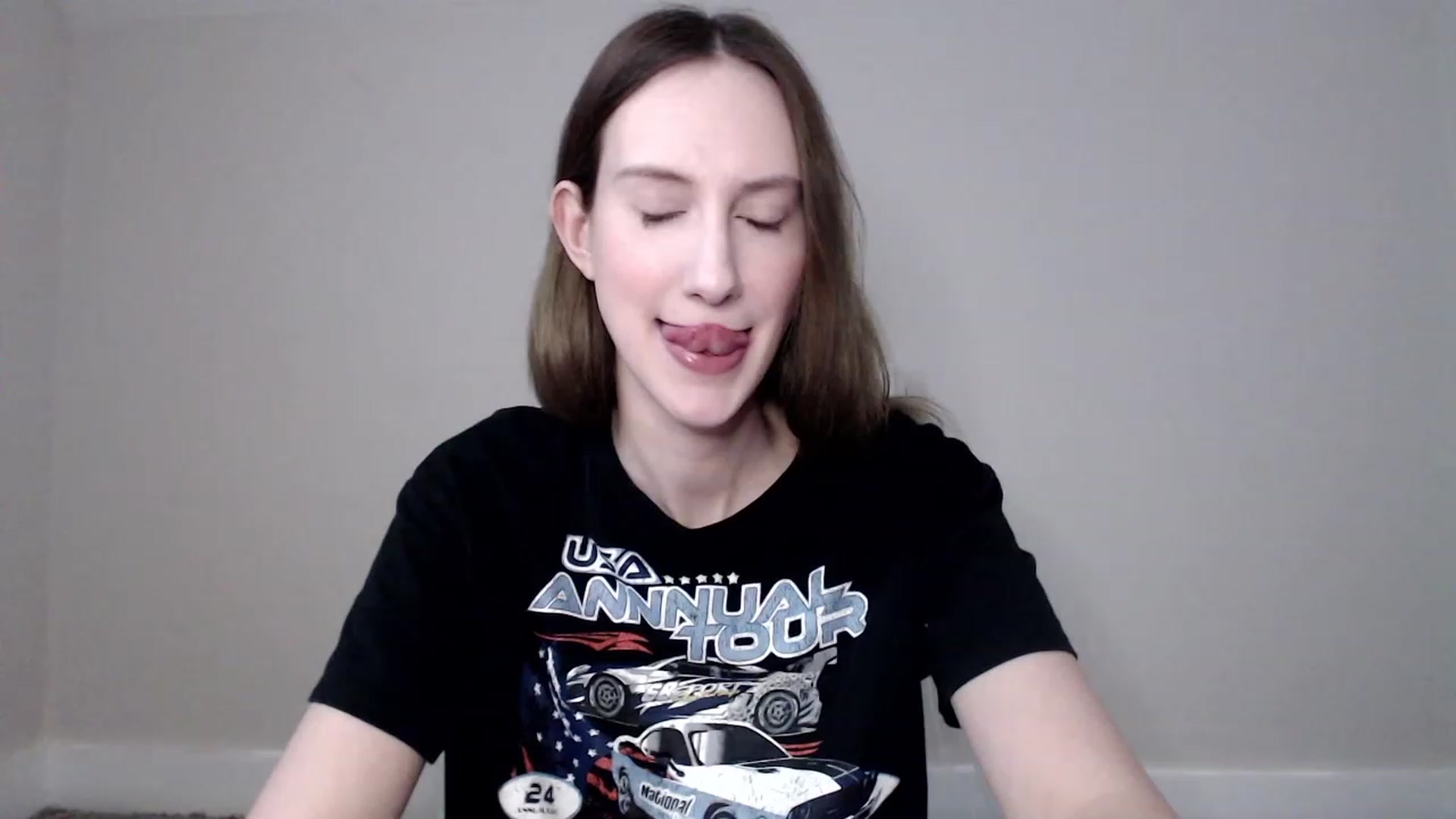 Gallery image thumbnail from Strwberrymoon's myfreecams stream on, 04/18/2023, 24:42 image 16 of 20