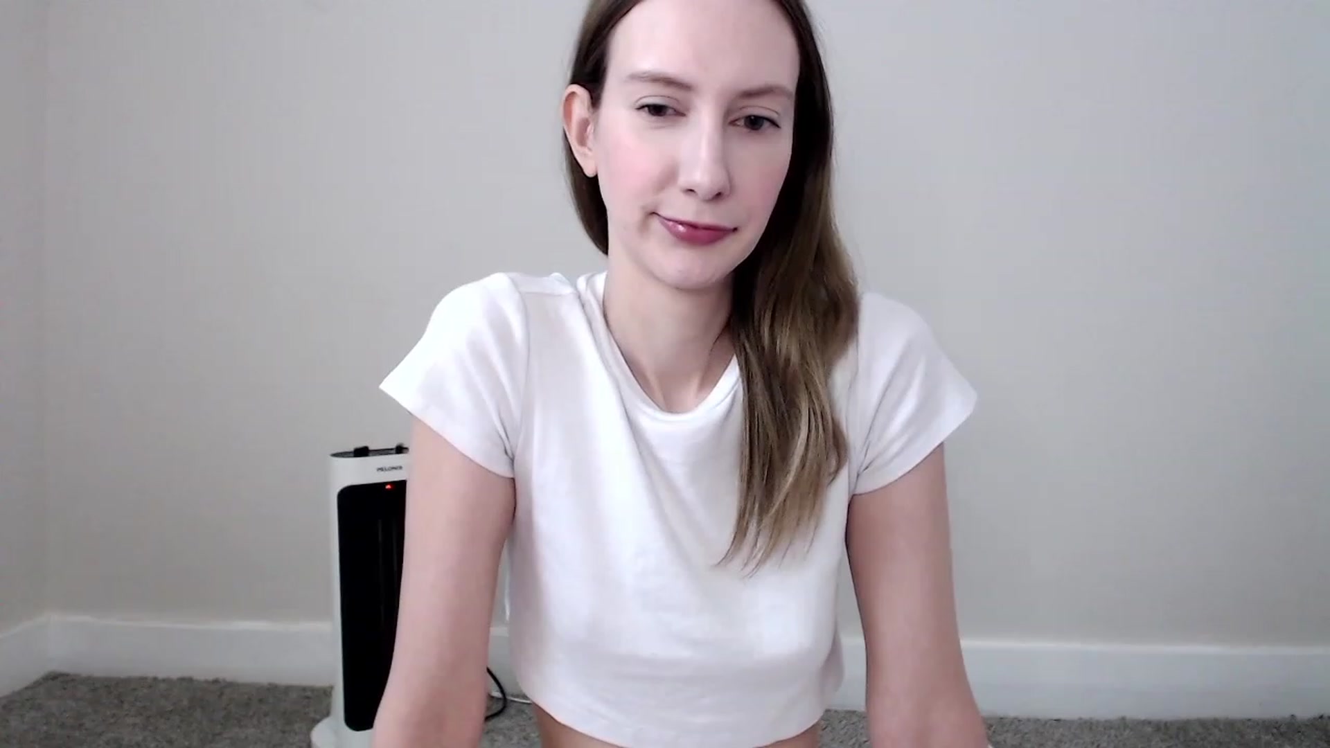 Gallery image thumbnail from Strwberrymoon's myfreecams stream on, 05/06/2023, 17:58 image 20 of 20