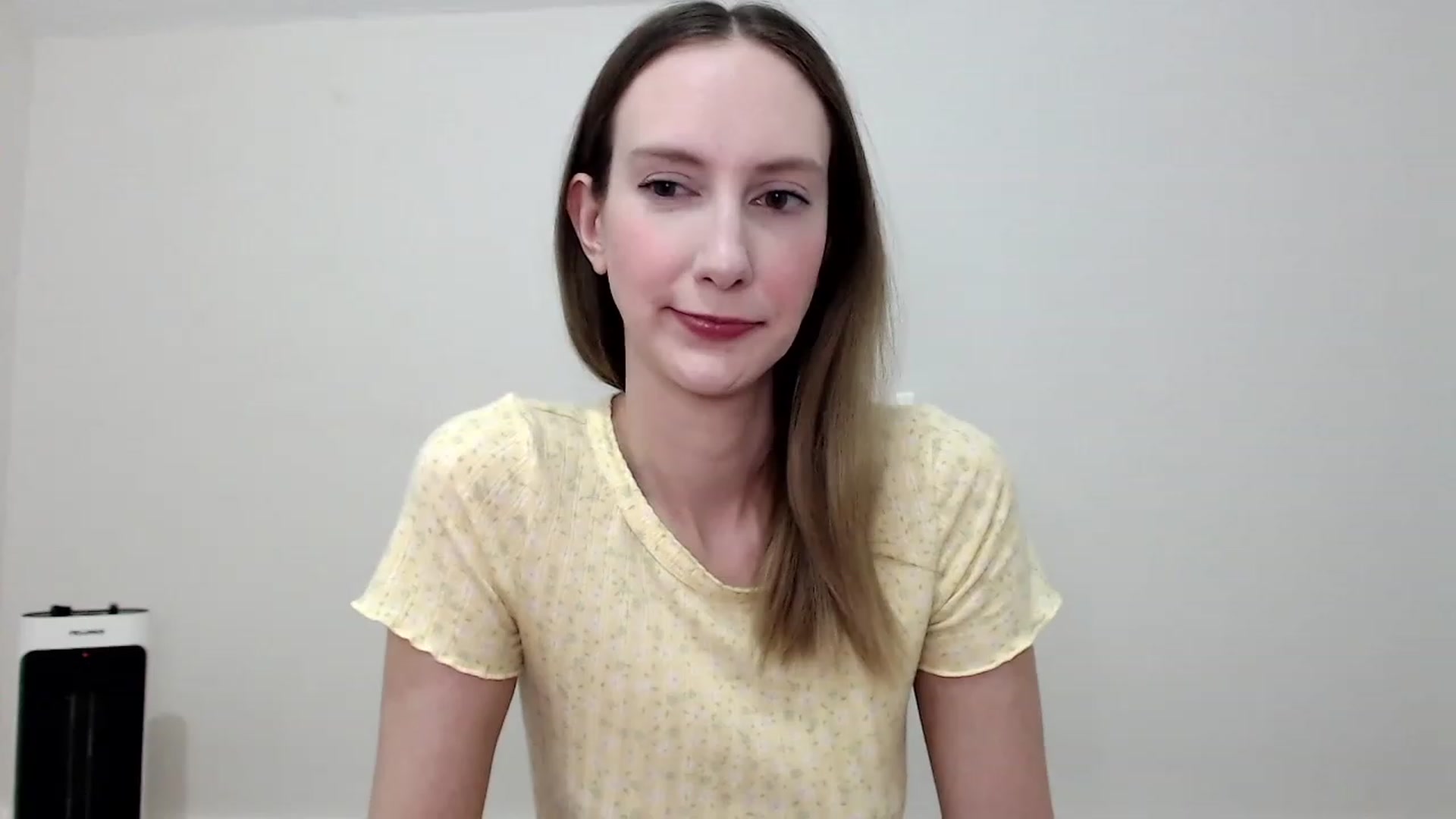 Gallery image thumbnail from Strwberrymoon's myfreecams stream on, 07/09/2023, 20:49 image 16 of 20