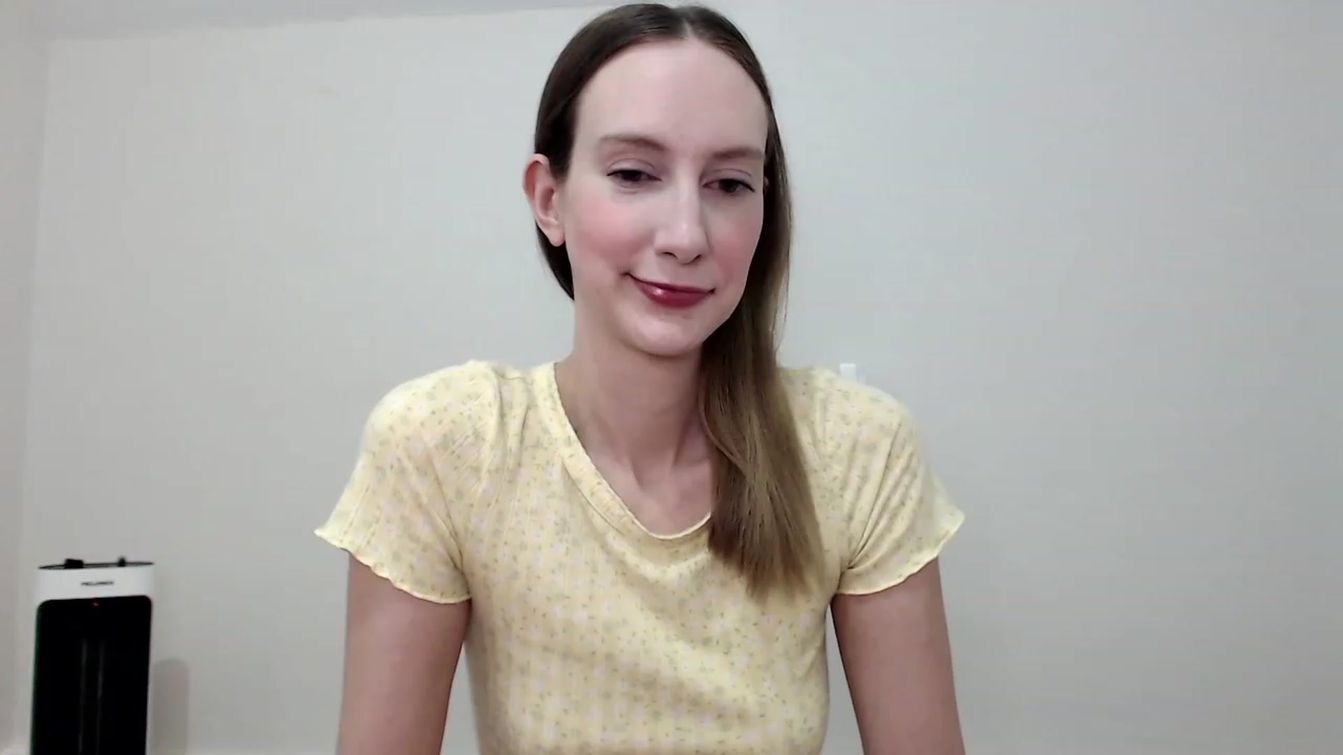 Gallery image thumbnail from Strwberrymoon's myfreecams stream on, 07/09/2023, 20:49 image 6 of 20