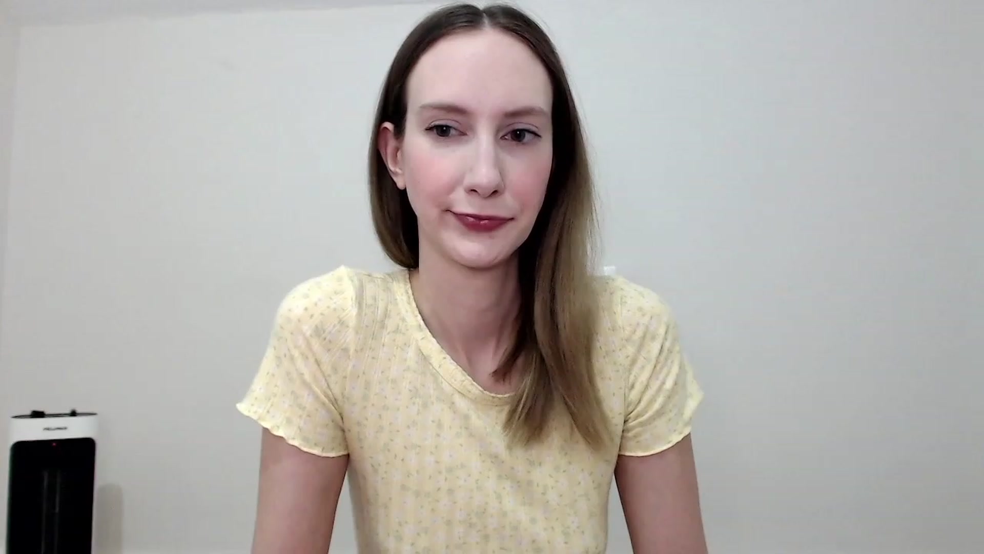 Gallery image thumbnail from Strwberrymoon's myfreecams stream on, 07/09/2023, 20:49 image 20 of 20
