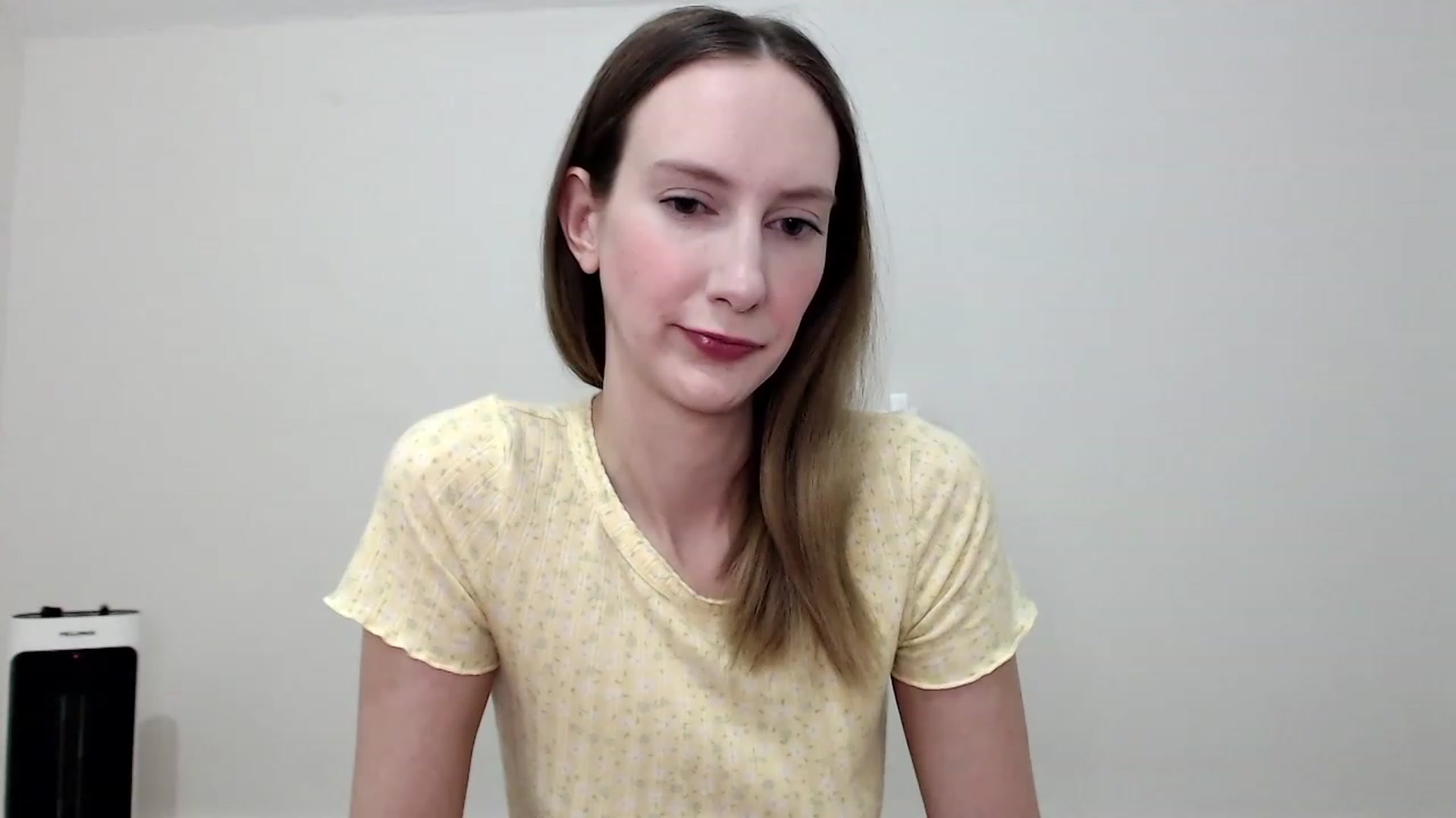 Gallery image thumbnail from Strwberrymoon's myfreecams stream on, 07/09/2023, 20:49 image 18 of 20