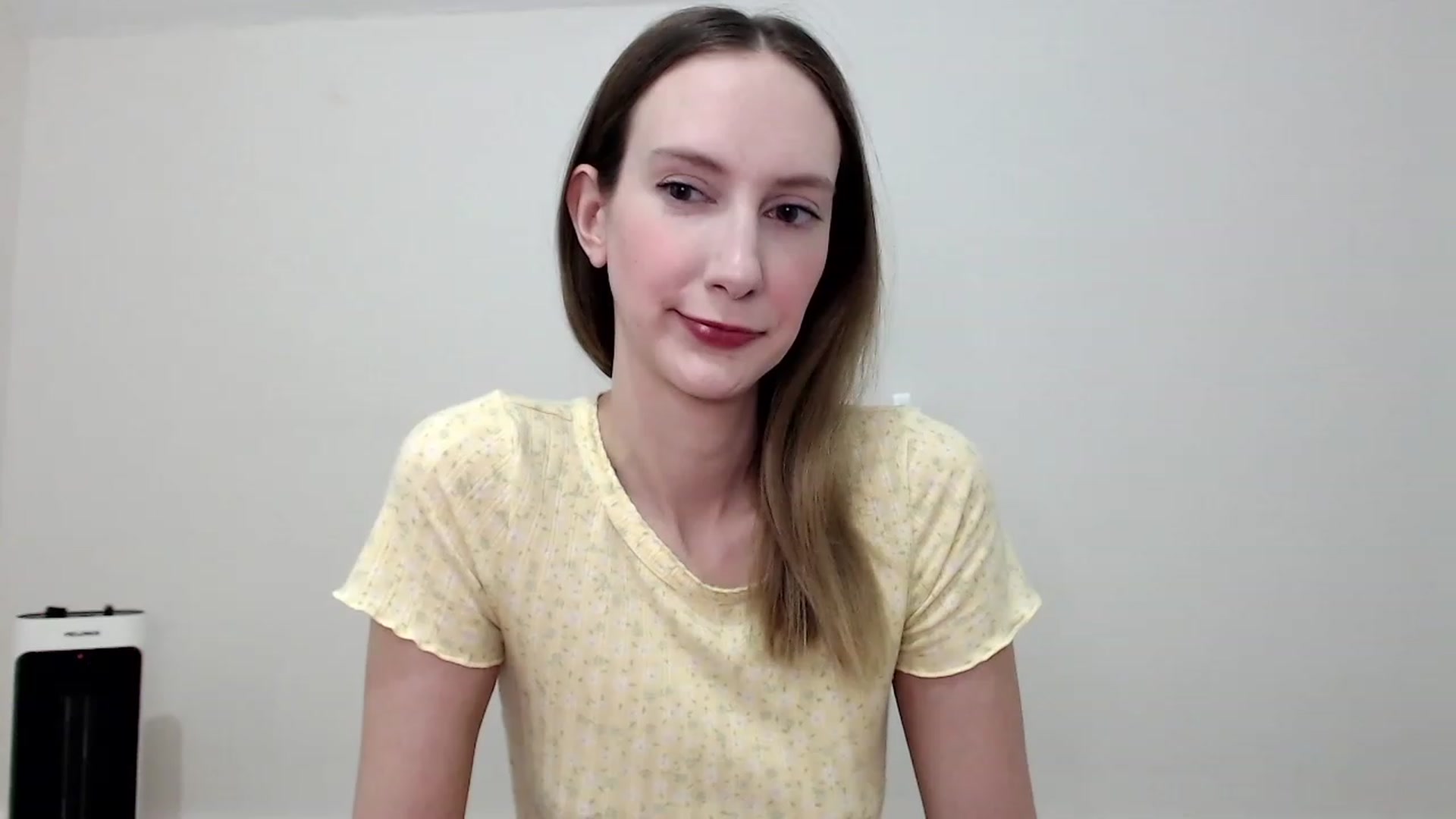 Gallery image thumbnail from Strwberrymoon's myfreecams stream on, 07/09/2023, 20:49 image 13 of 20