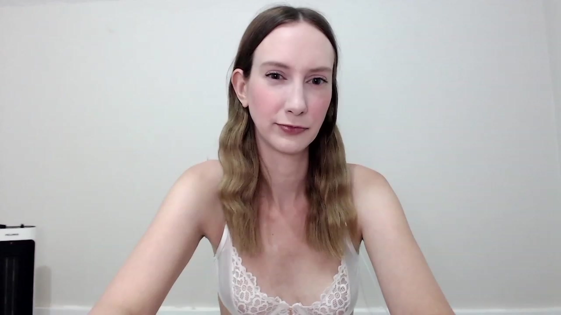 Gallery image thumbnail from Strwberrymoon's myfreecams stream on, 07/27/2023, 21:55 image 13 of 20