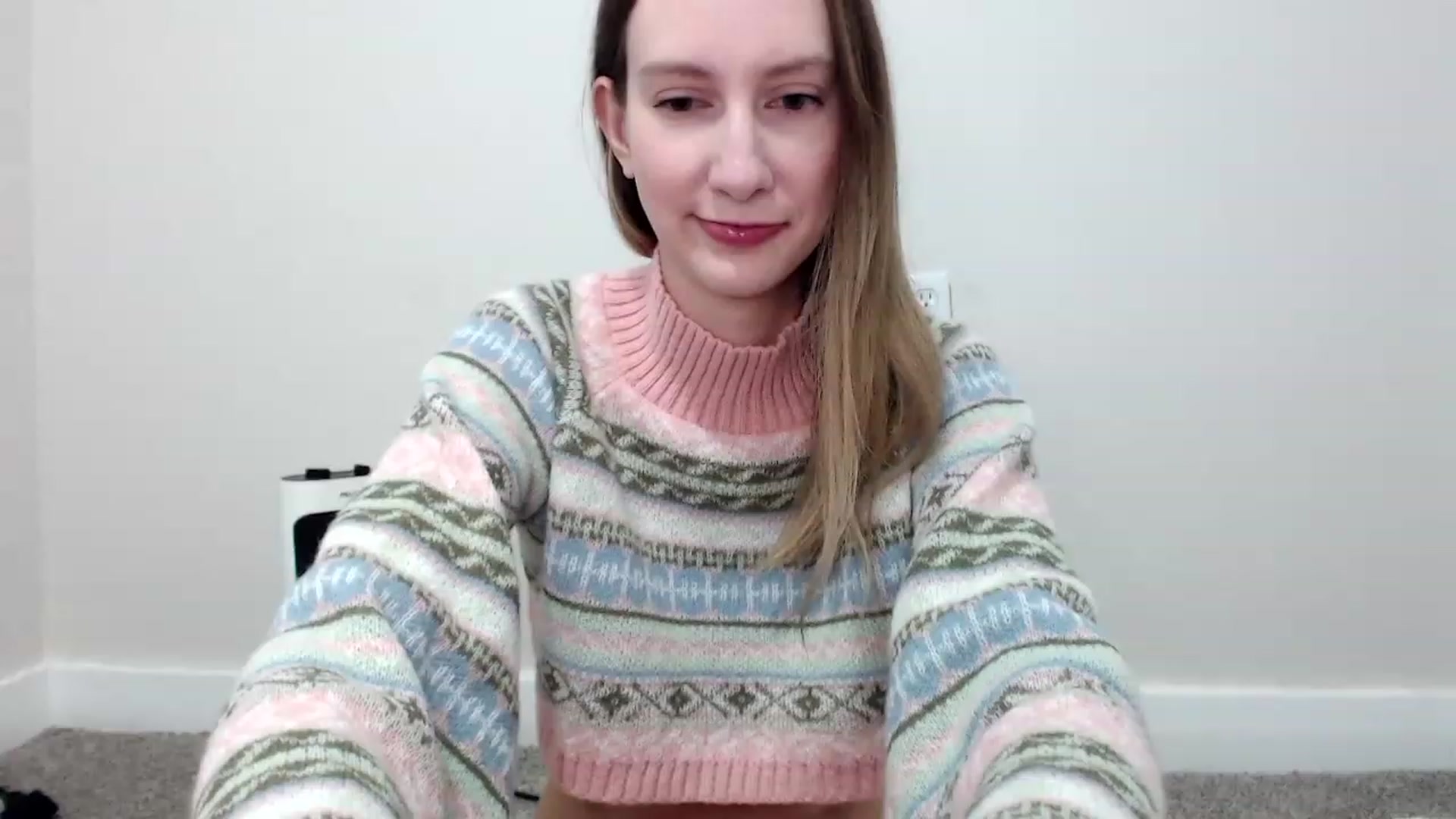 Gallery image thumbnail from Strwberrymoon's myfreecams stream on, 09/24/2023, 24:06 image 2 of 20